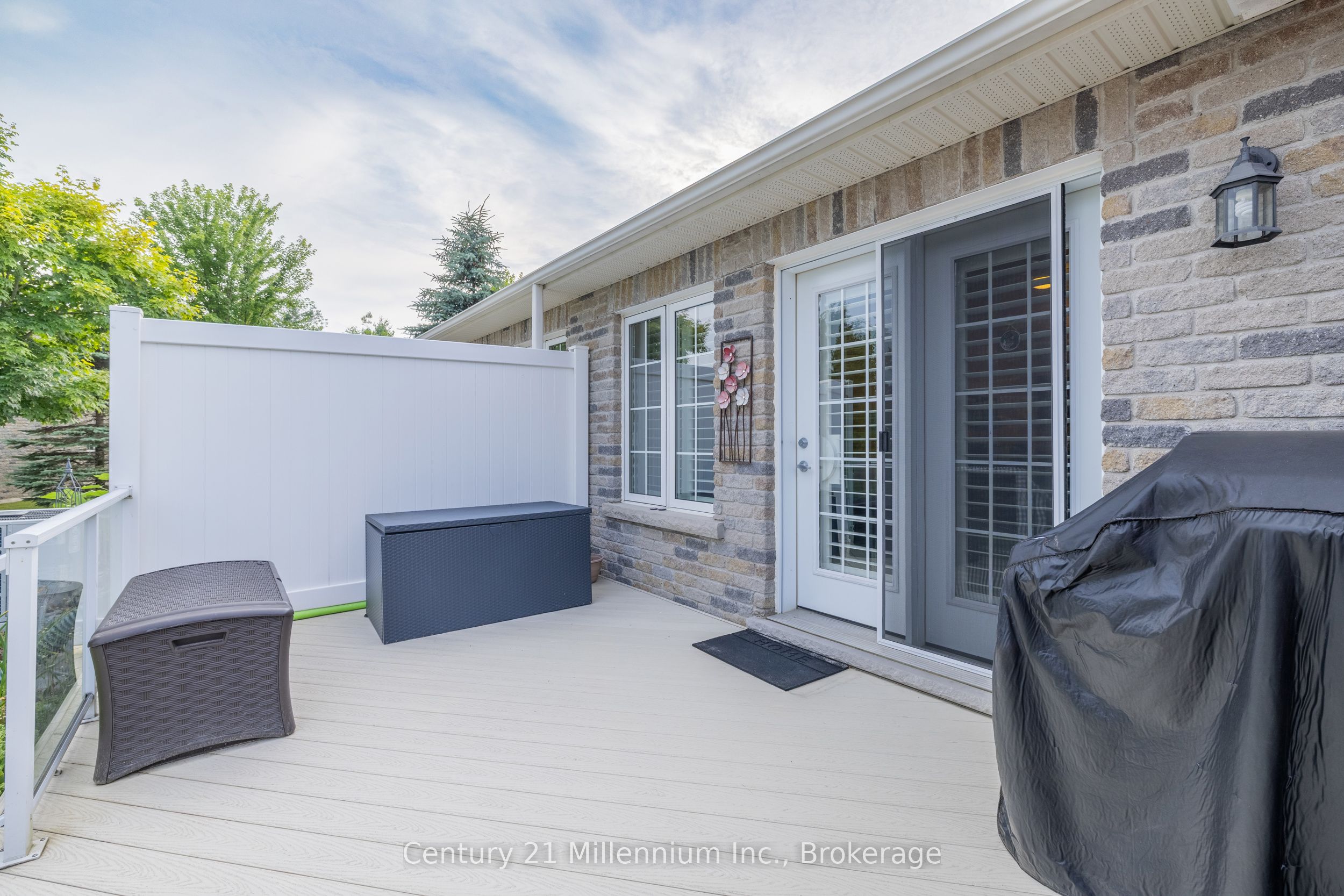 9 Garden Grove Crescent Property Photo 23