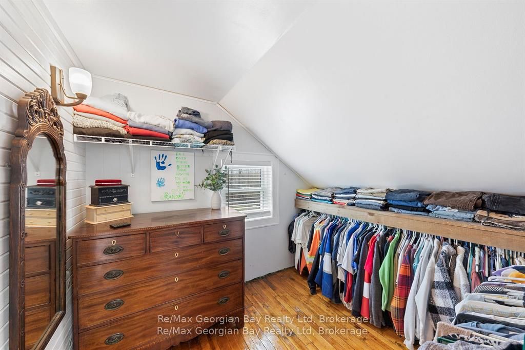 2066 Irish Line Property Photo 20