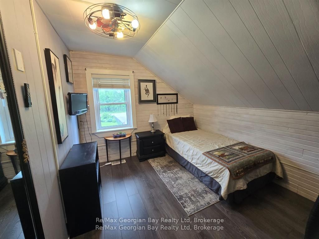 2066 Irish Line Property Photo 21