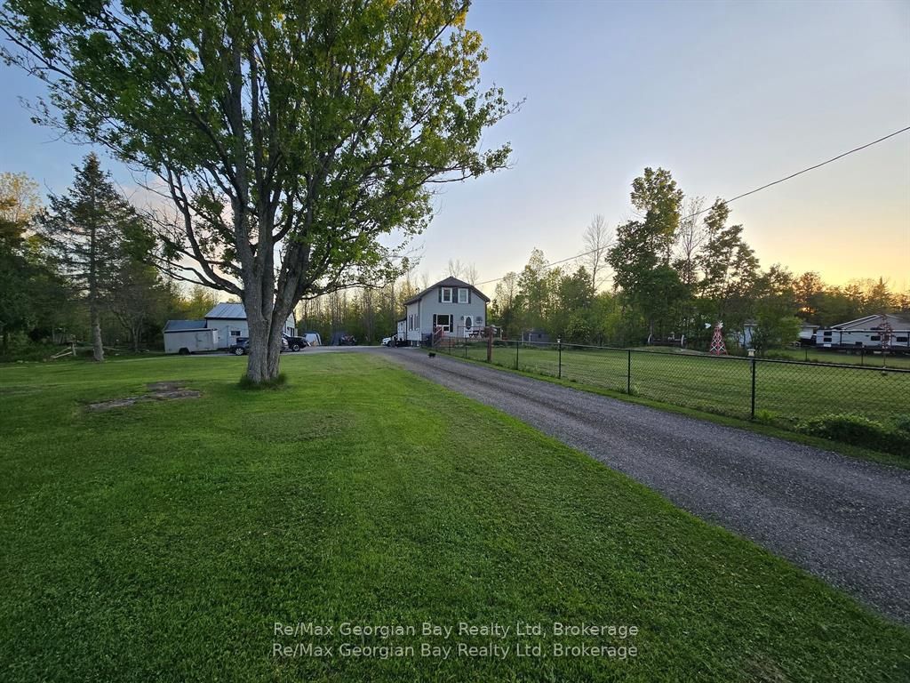 2066 Irish Line Property Photo 29