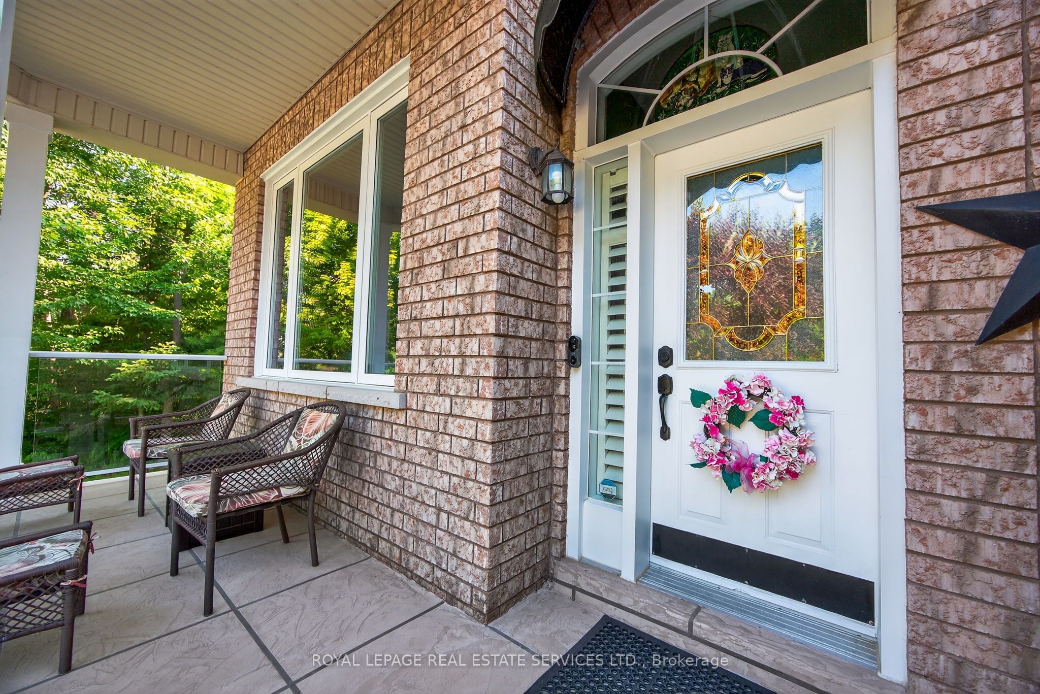 17 Northwood Drive Property Photo 3