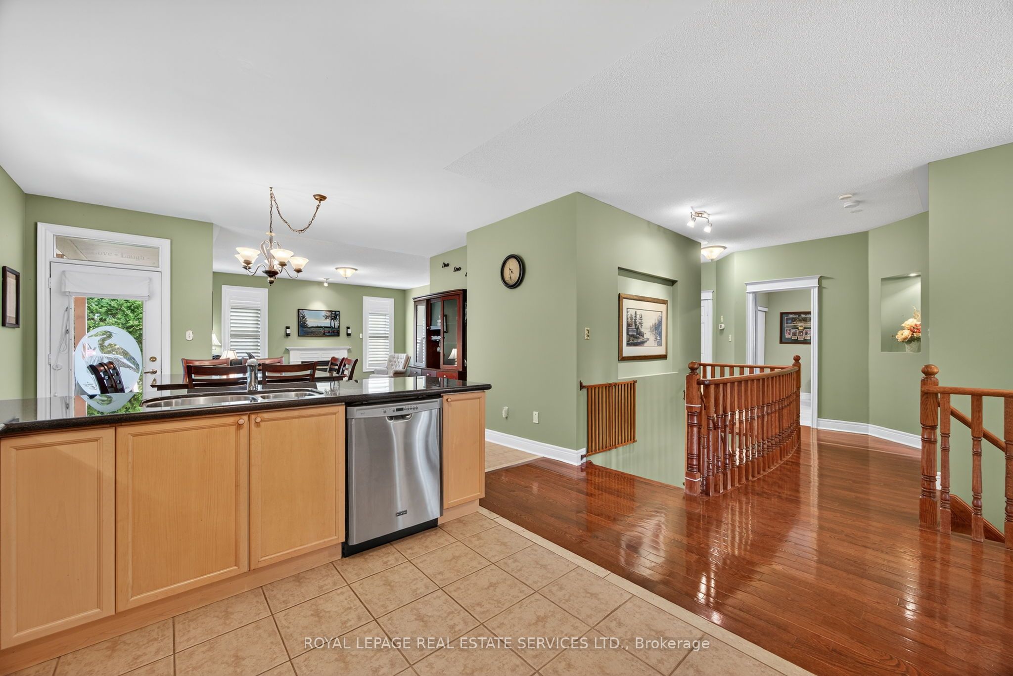 17 Northwood Drive Property Photo 7