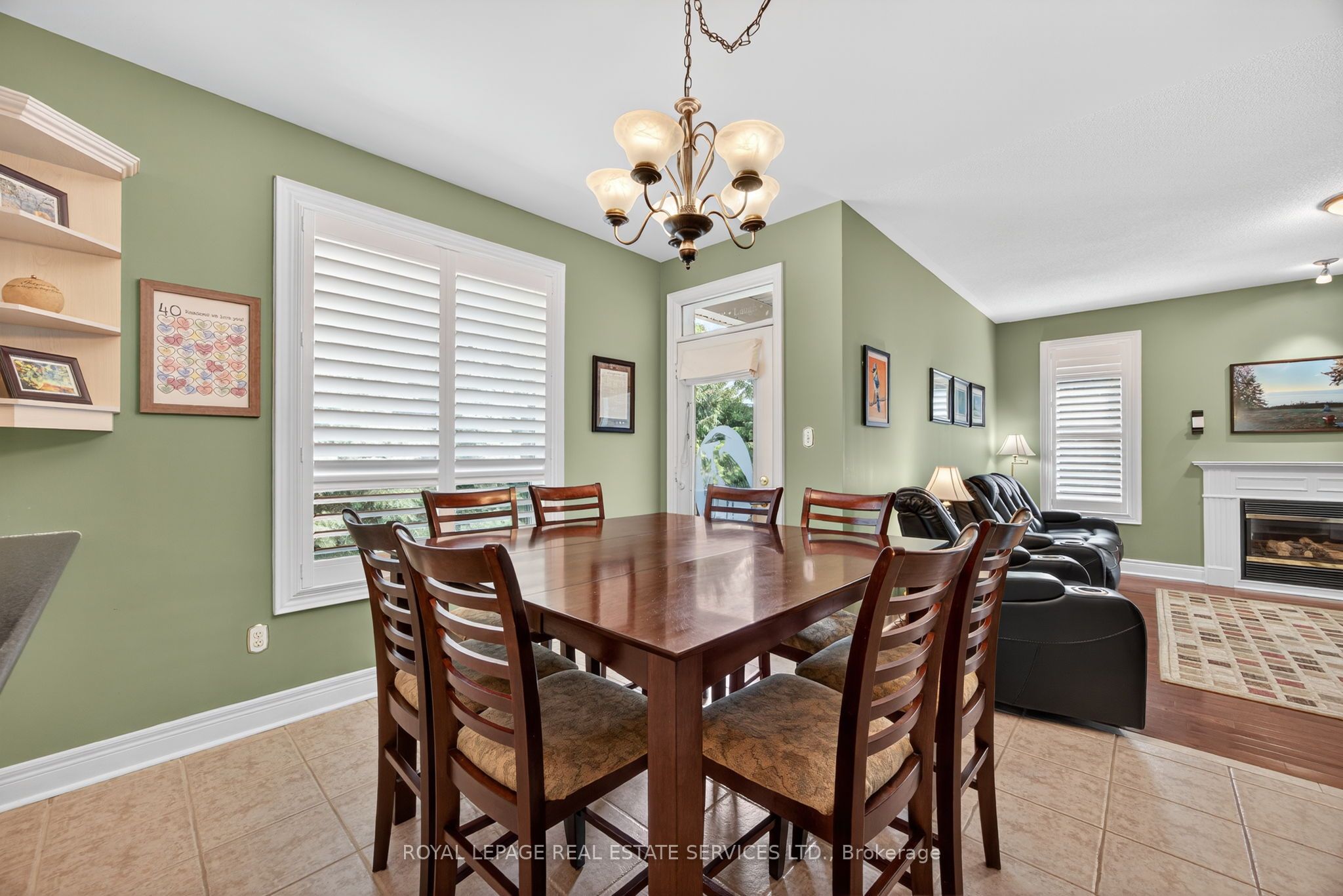 17 Northwood Drive Property Photo 8