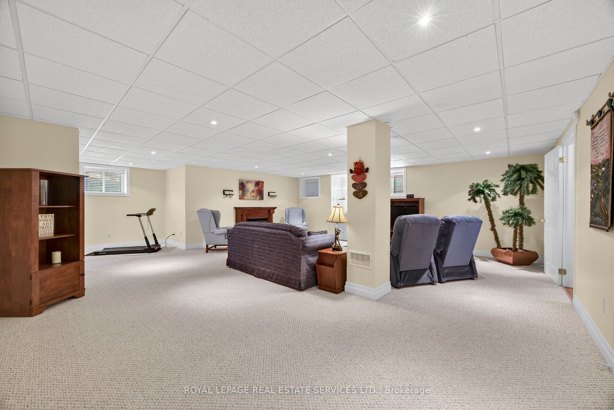 17 Northwood Drive Property Photo 32