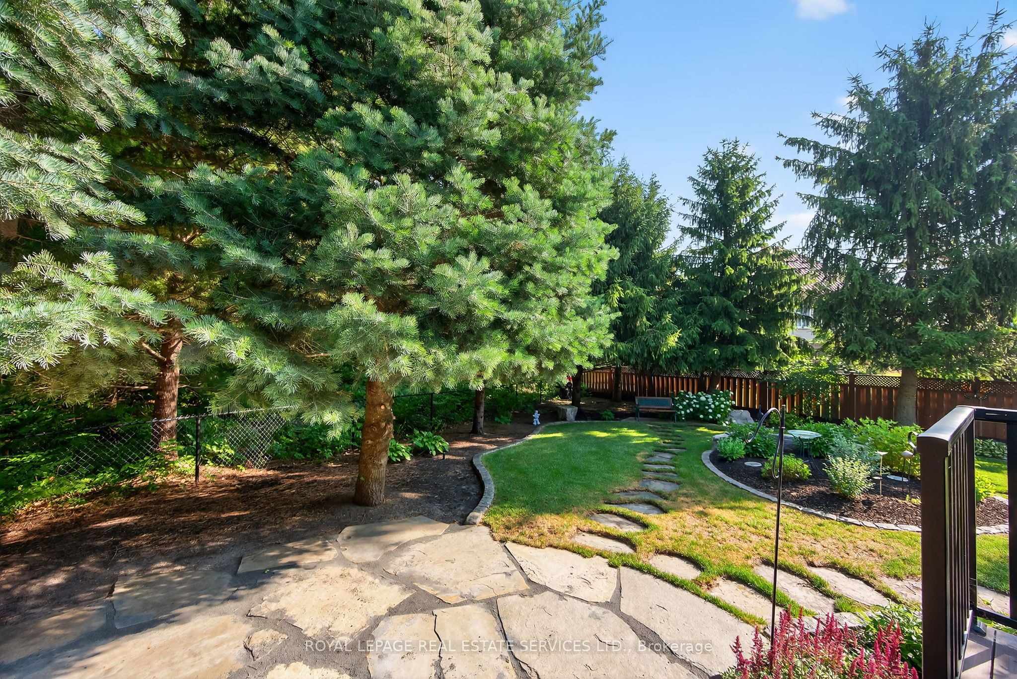 17 Northwood Drive Property Photo 43