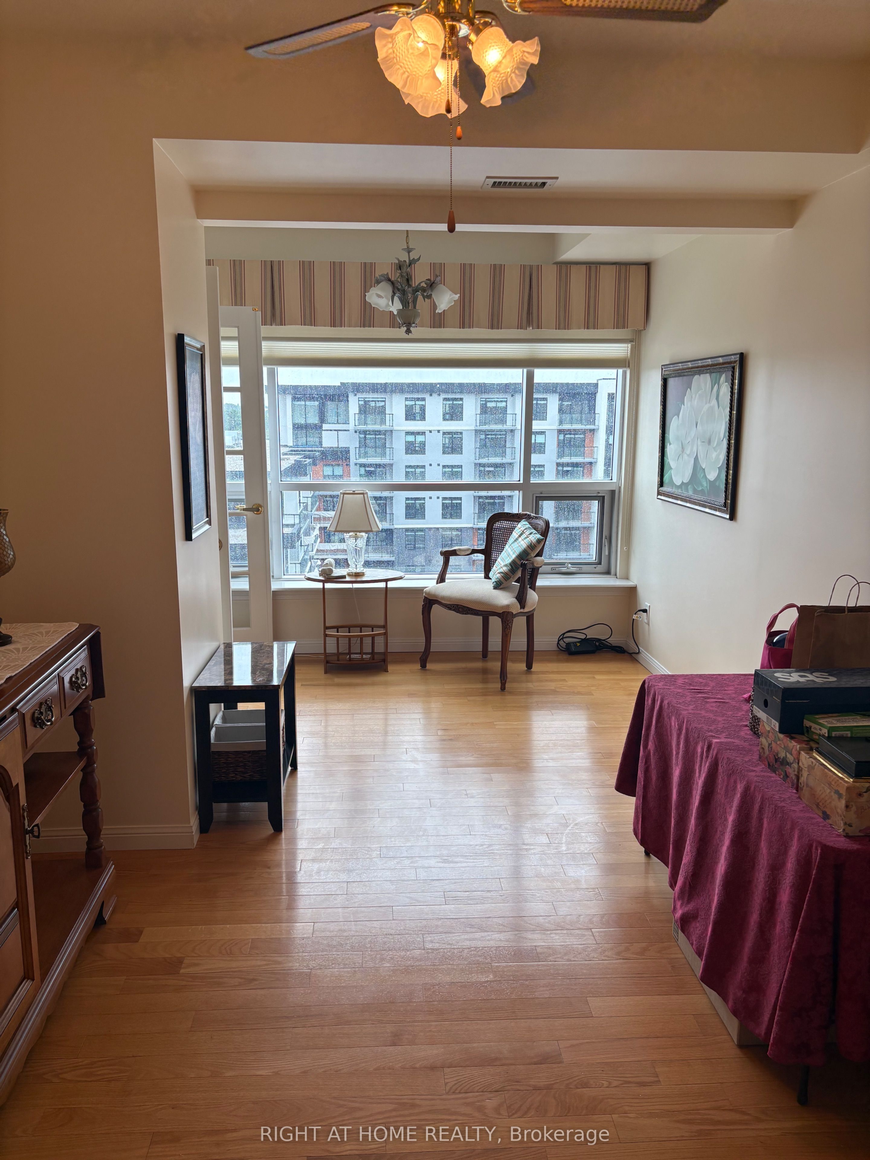90 Dean Avenue 506 Property Photo 33