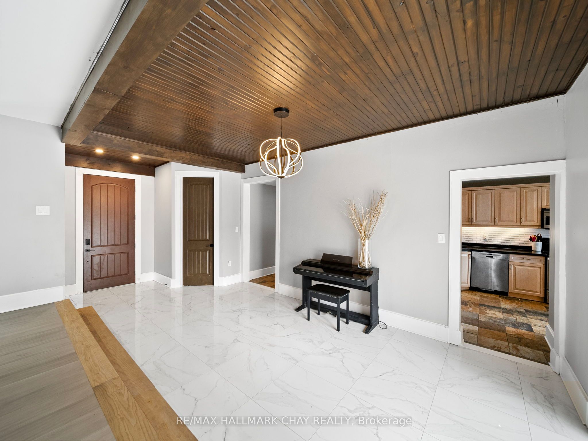 1 Pine Spring N/a Property Photo 14