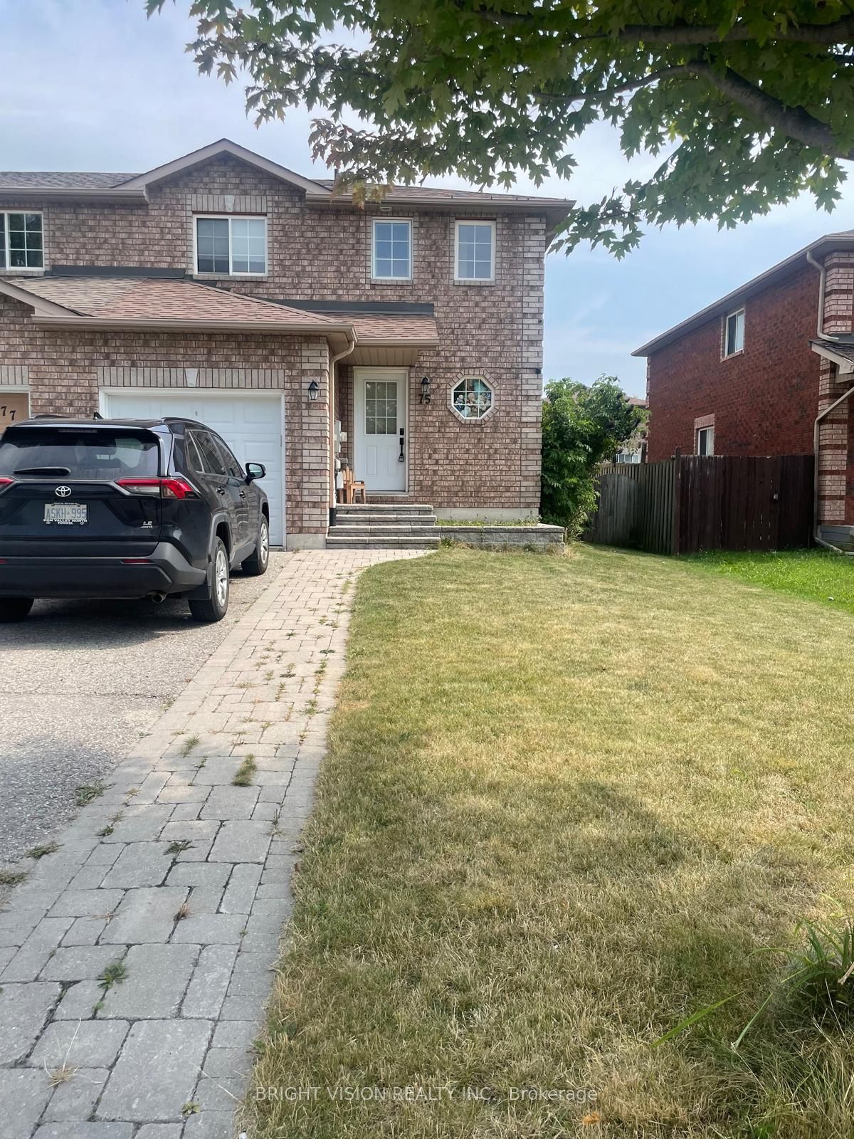 75 Larkin Drive Property Photo 1