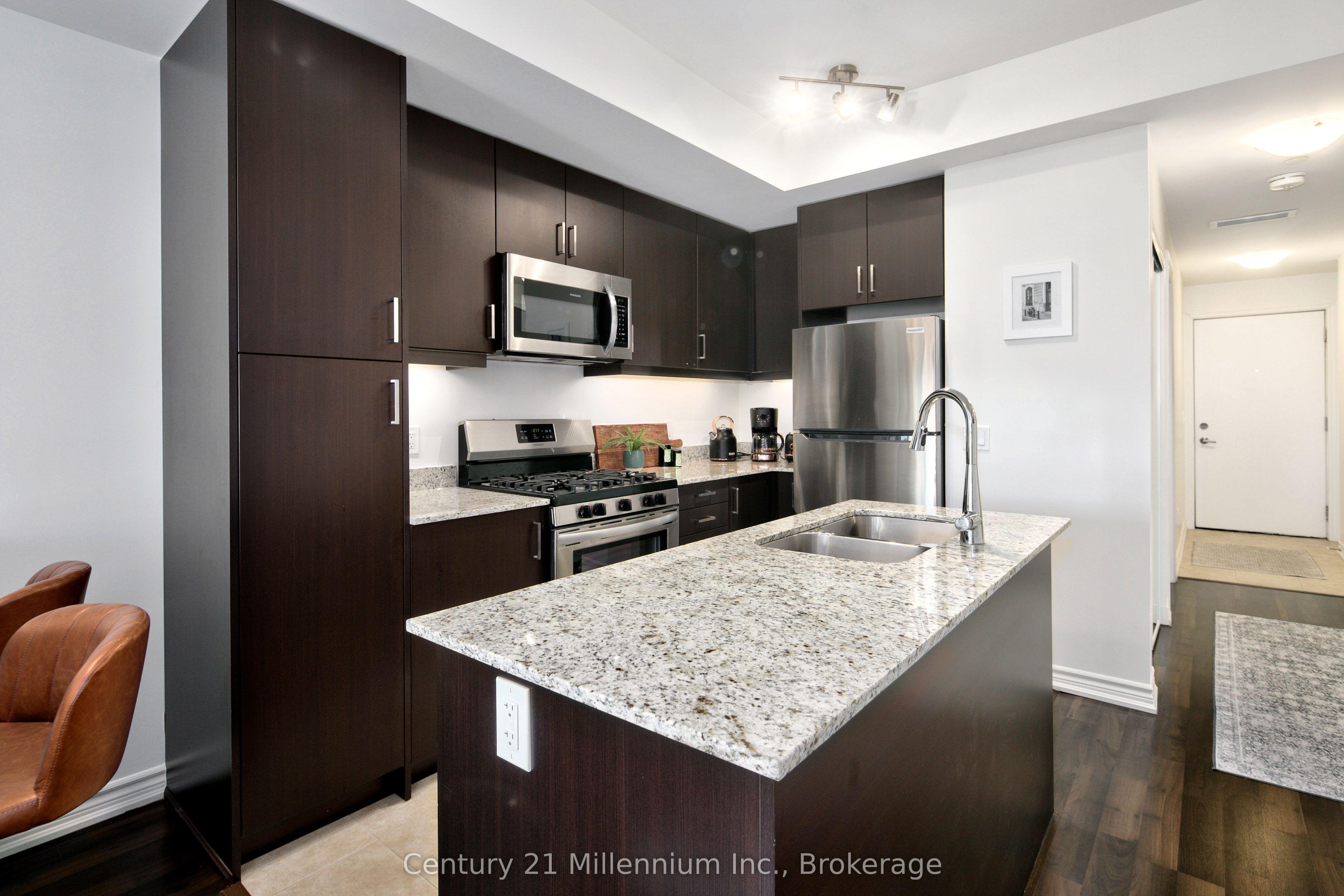 17 Spooner Crescent 205 Property Photo 11