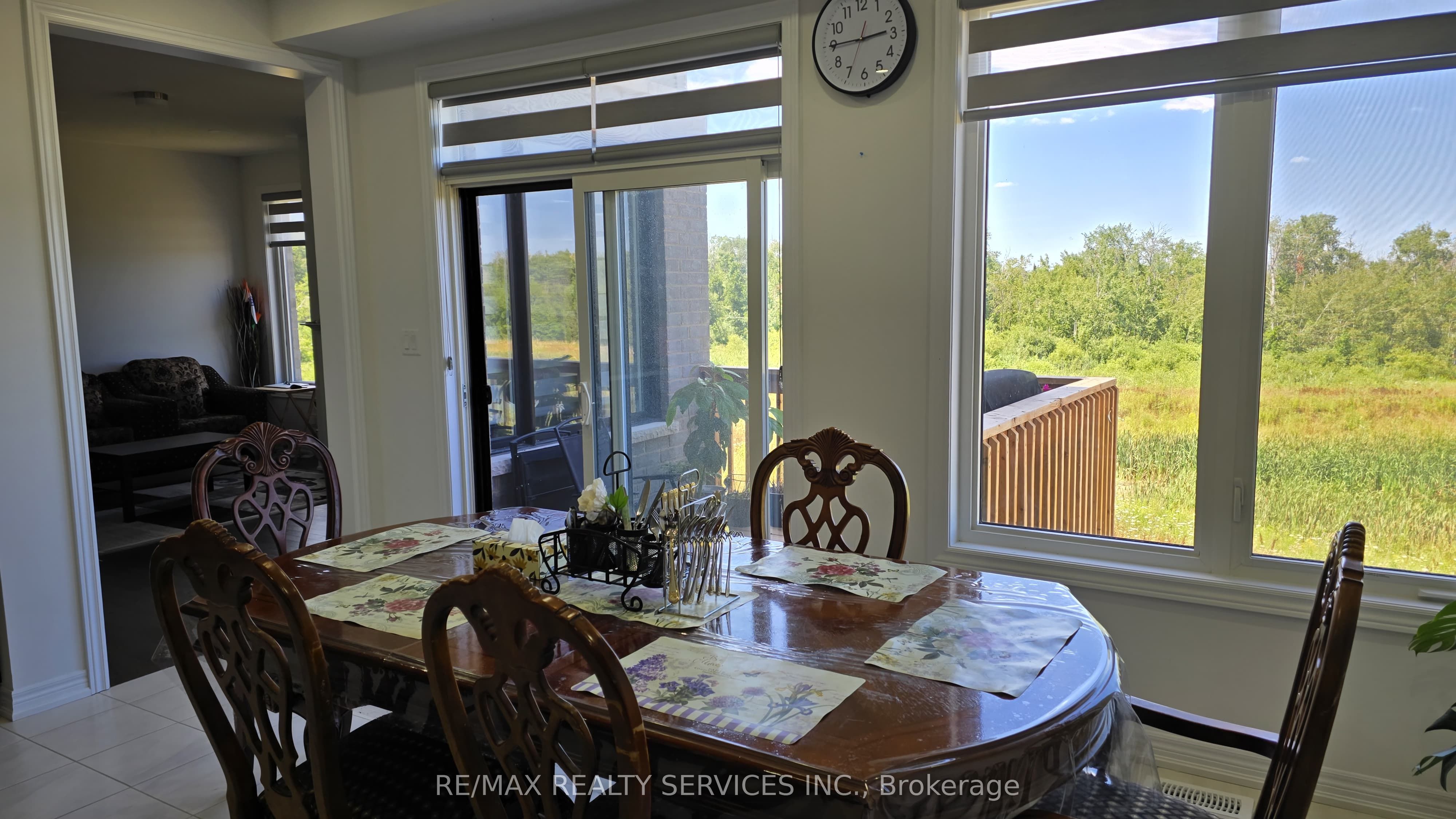 148 Thicketwood Avenue Property Photo 12