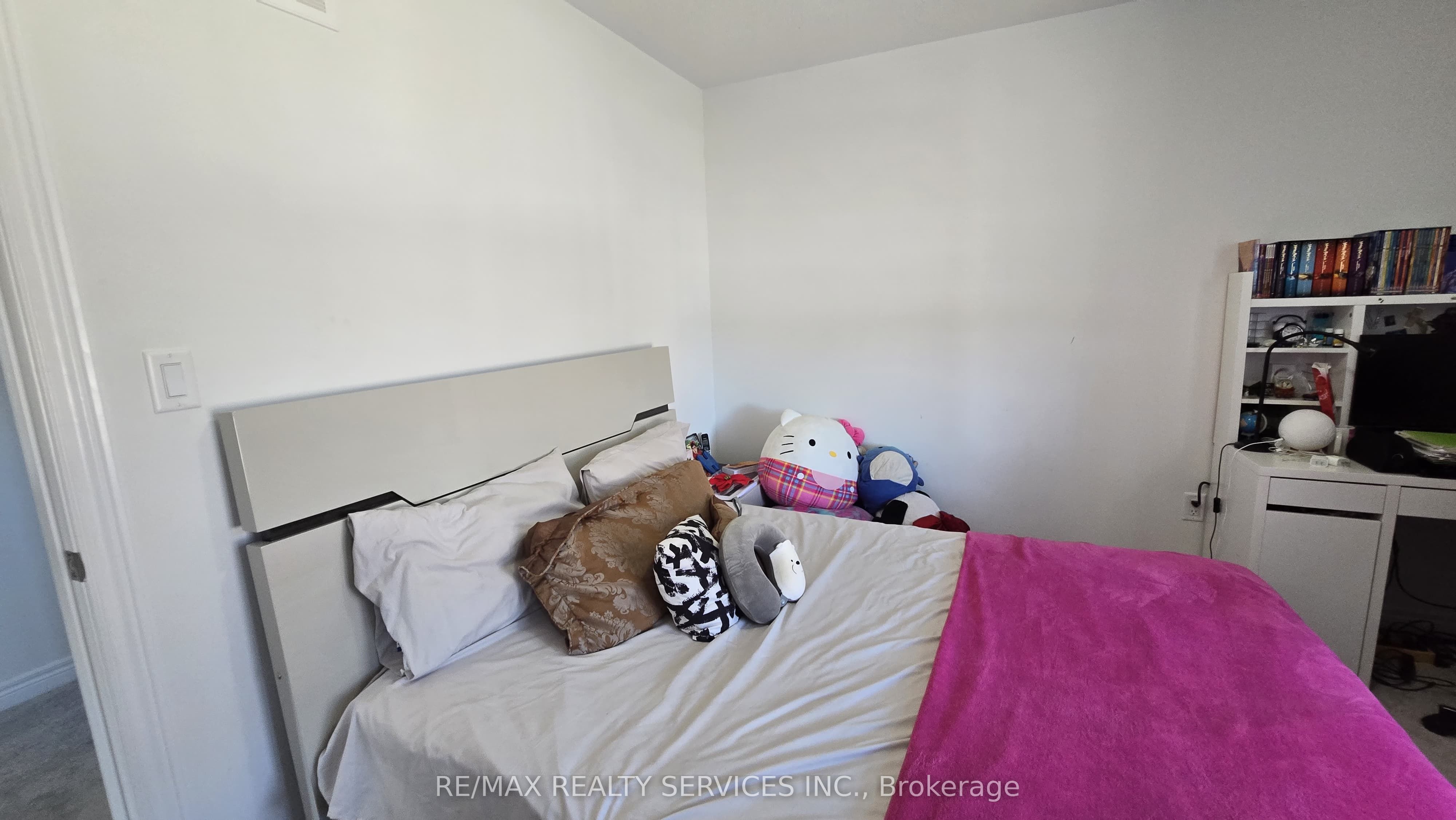 148 Thicketwood Avenue Property Photo 19