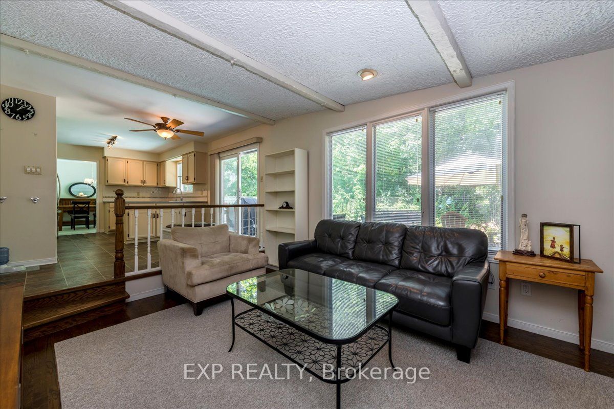 7 White Pine Place Property Photo 14