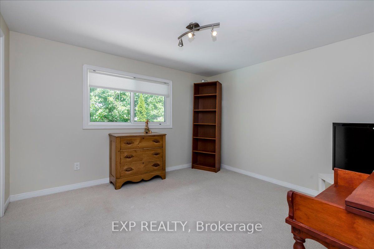 7 White Pine Place Property Photo 25