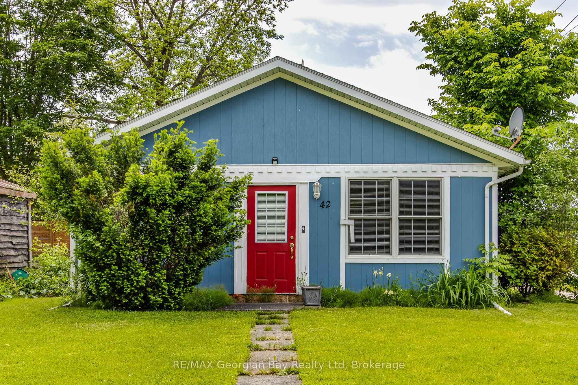 42 Fourth Street Property Photo 1