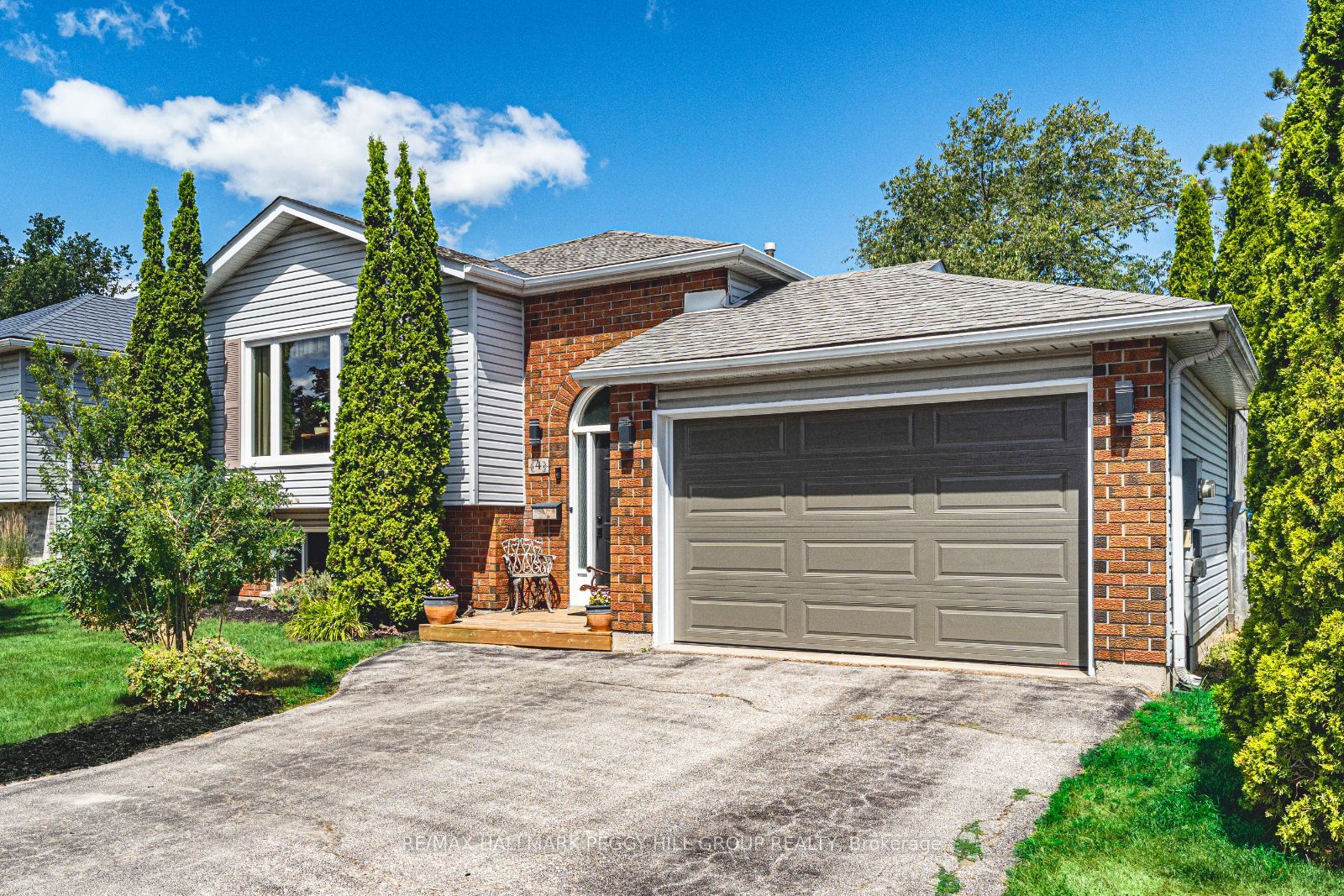4 Mapleton Avenue Property Photo 1