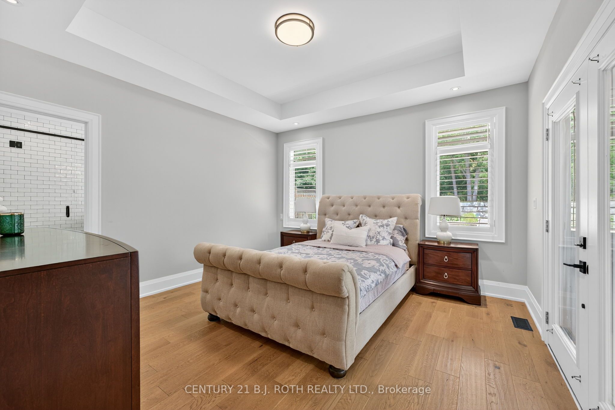 300 Shanty Bay Road Property Photo 20