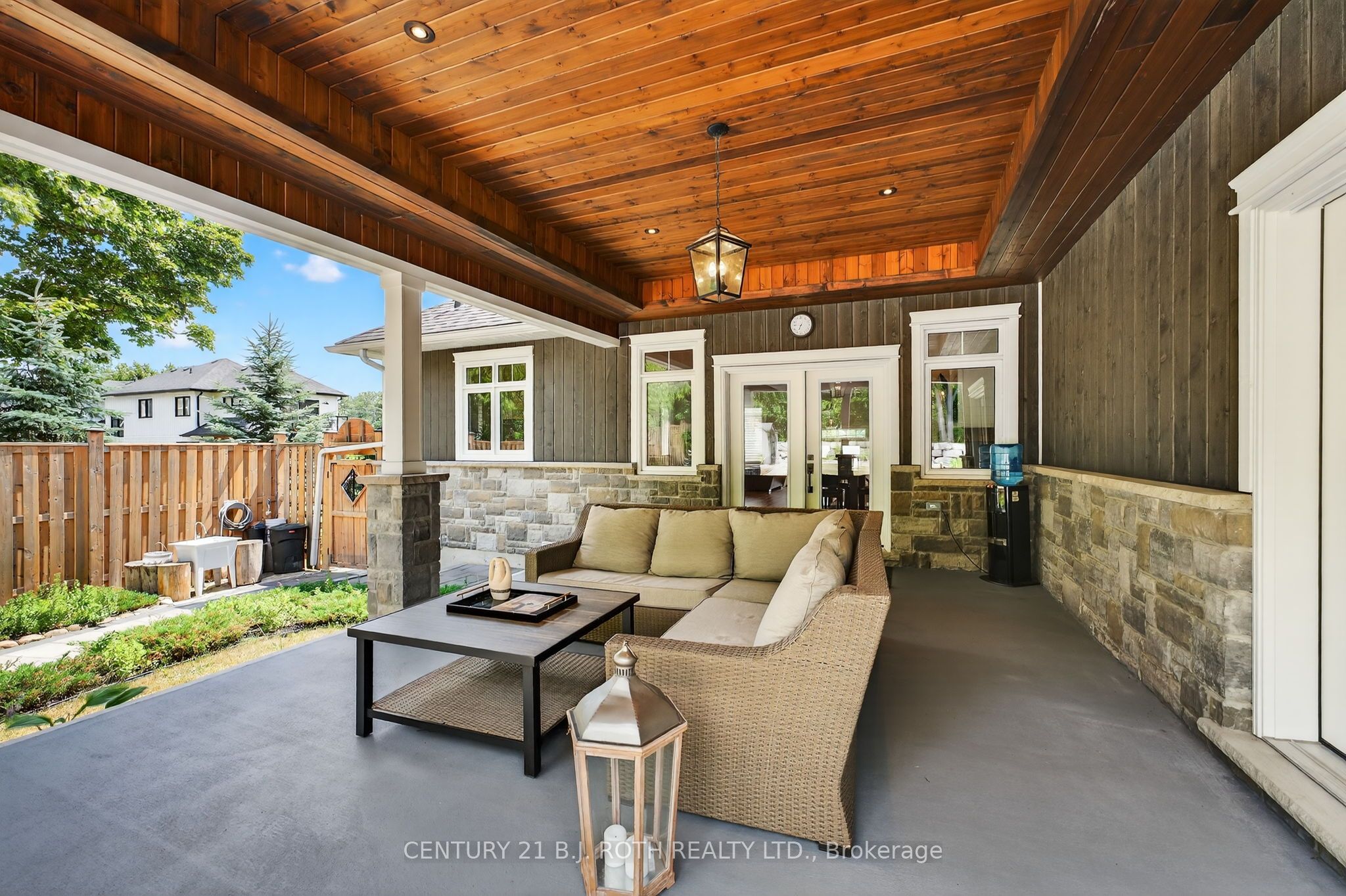 300 Shanty Bay Road Property Photo 43