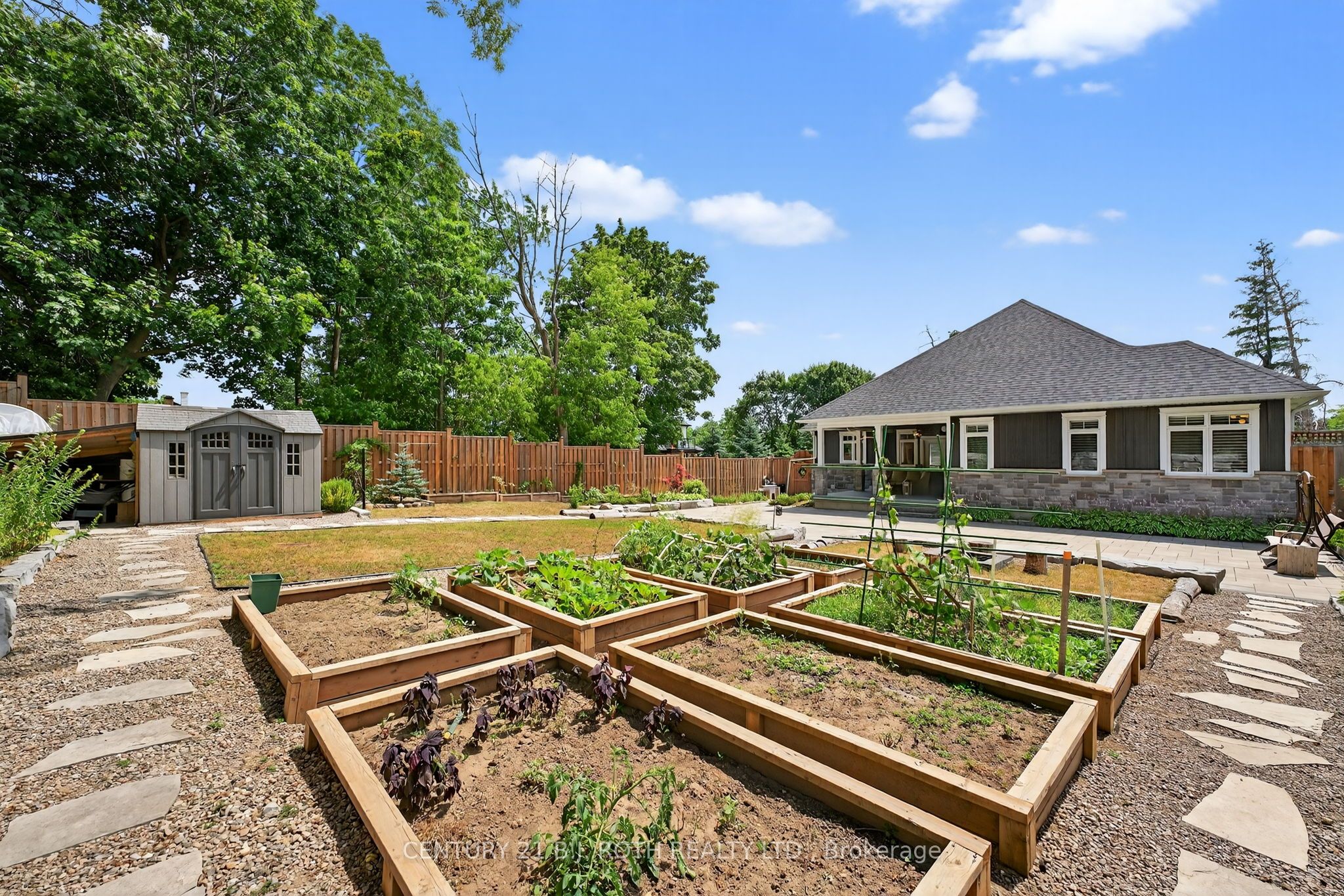 300 Shanty Bay Road Property Photo 47