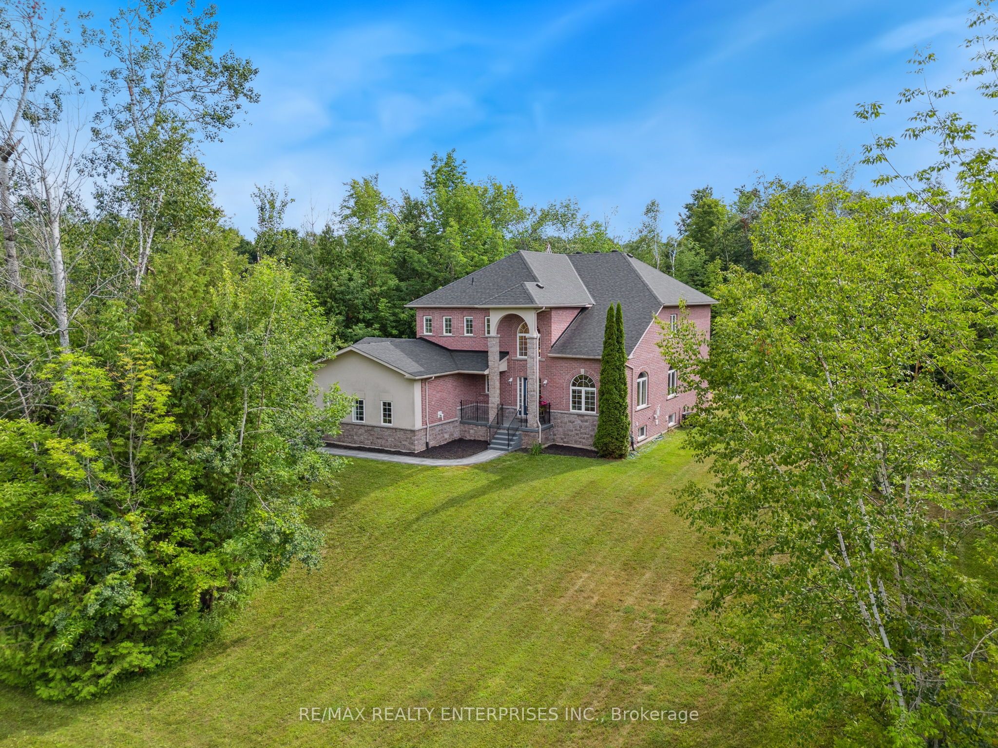2036 Birkshire Woods Lane Property Photo 1