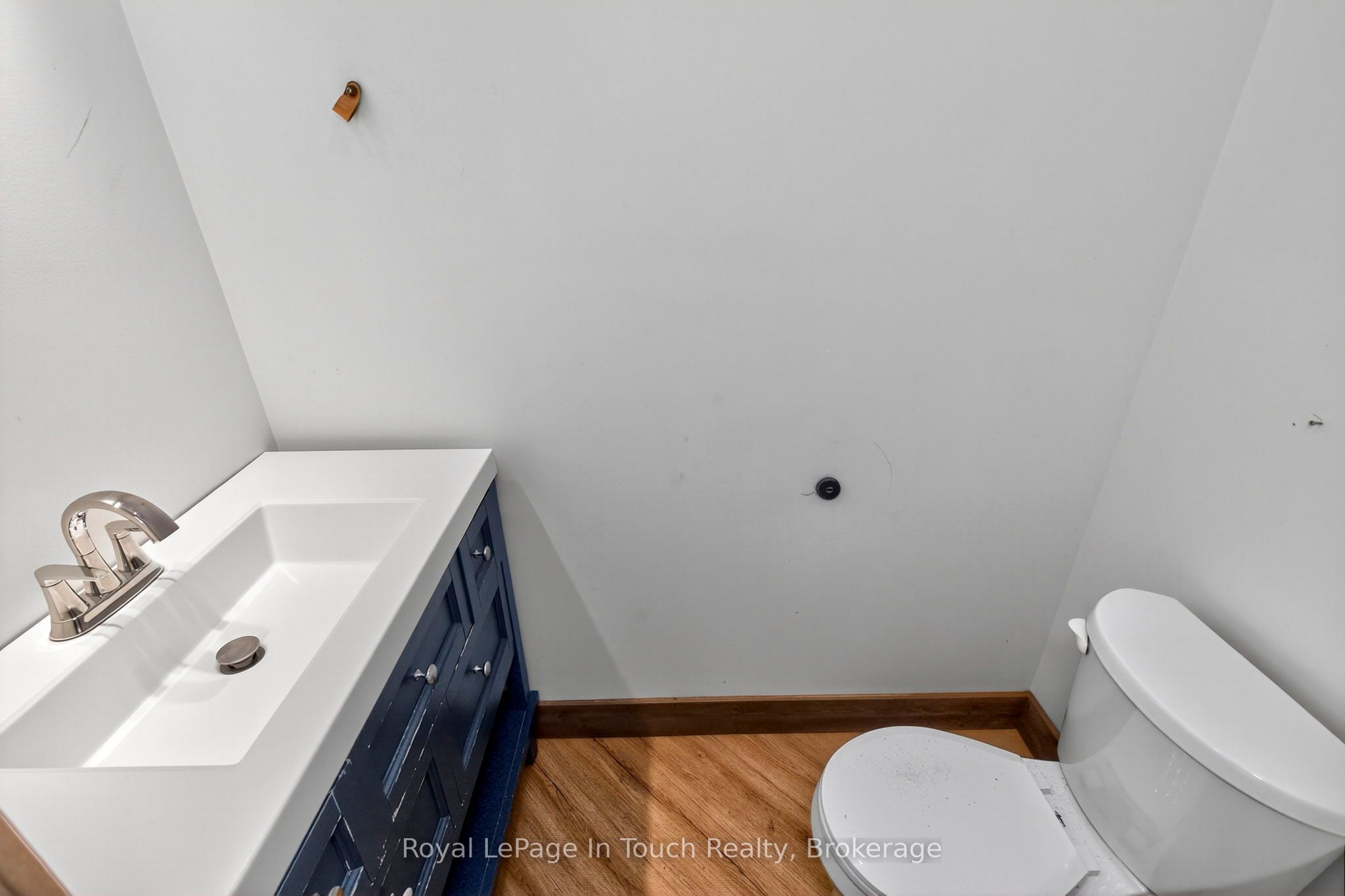 91 Andrew Drive Property Photo 7