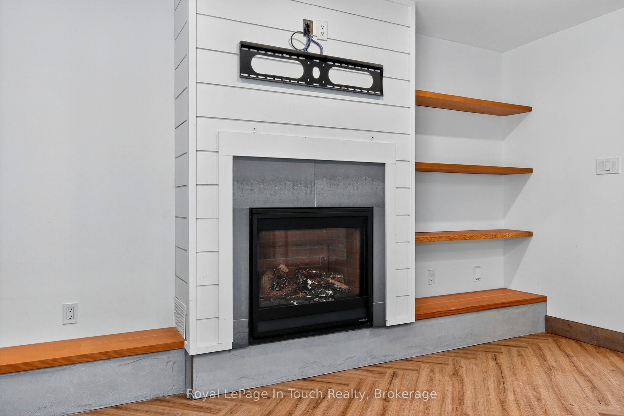 91 Andrew Drive Property Photo 19