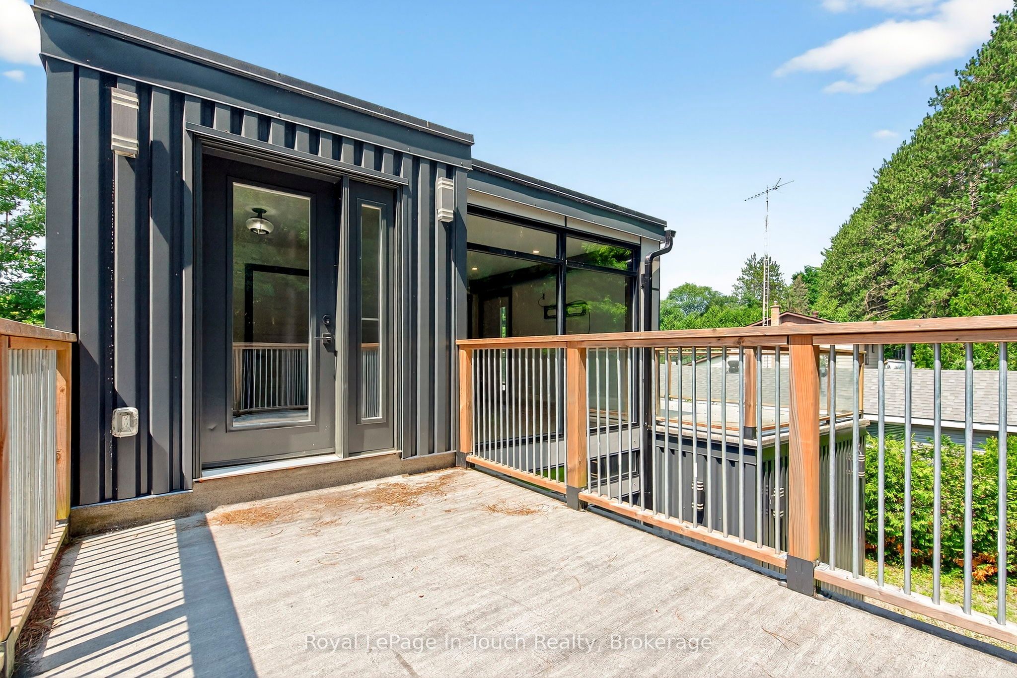 91 Andrew Drive Property Photo 26