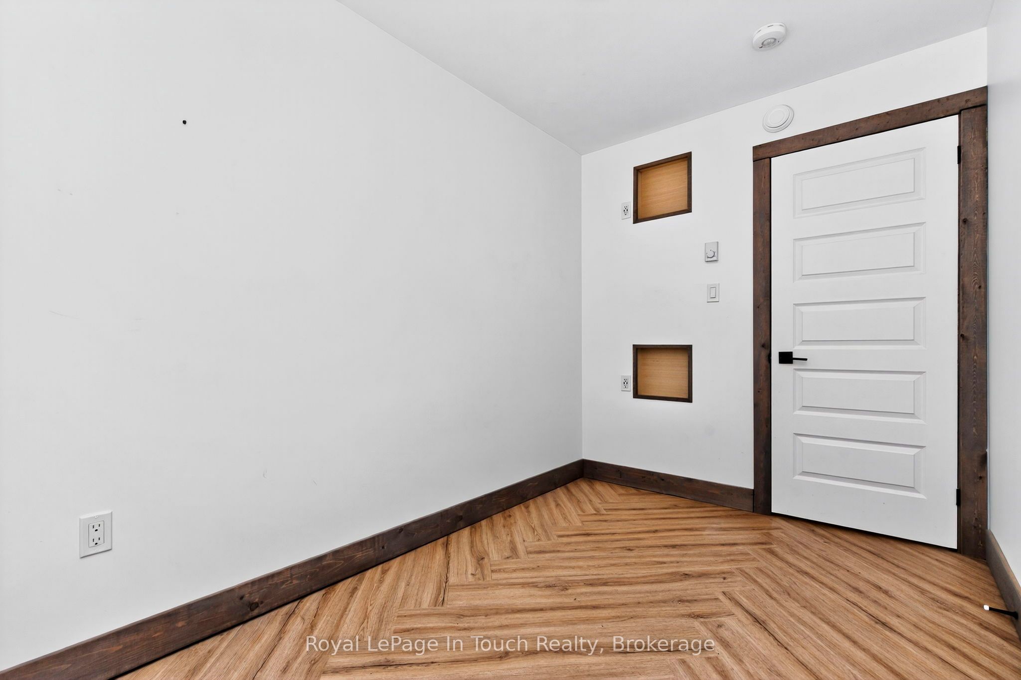 91 Andrew Drive Property Photo 30