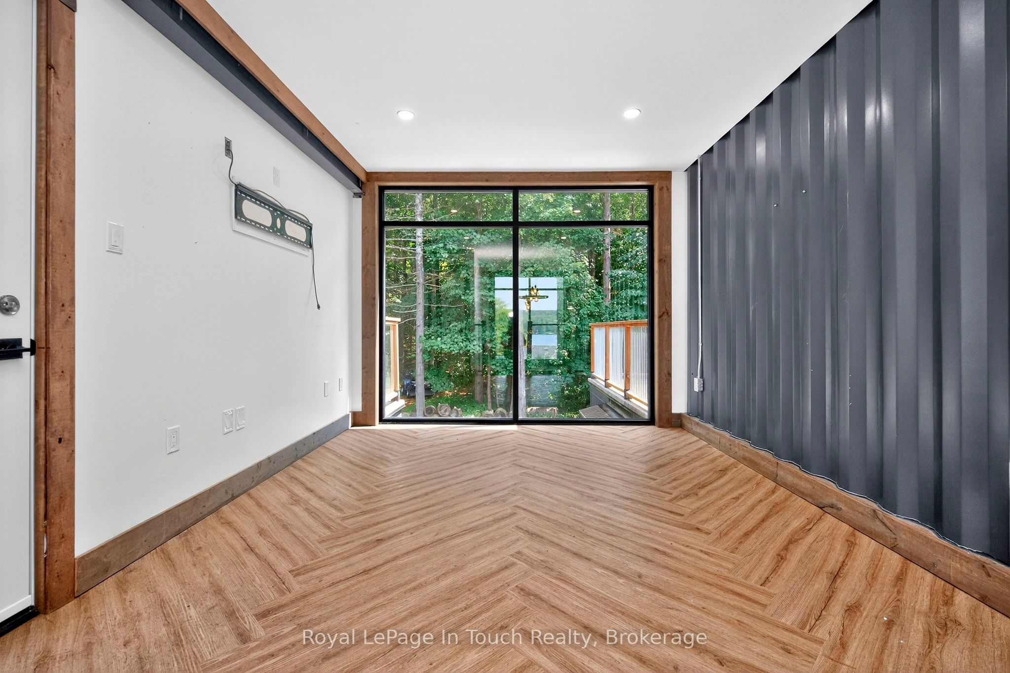 91 Andrew Drive Property Photo 34