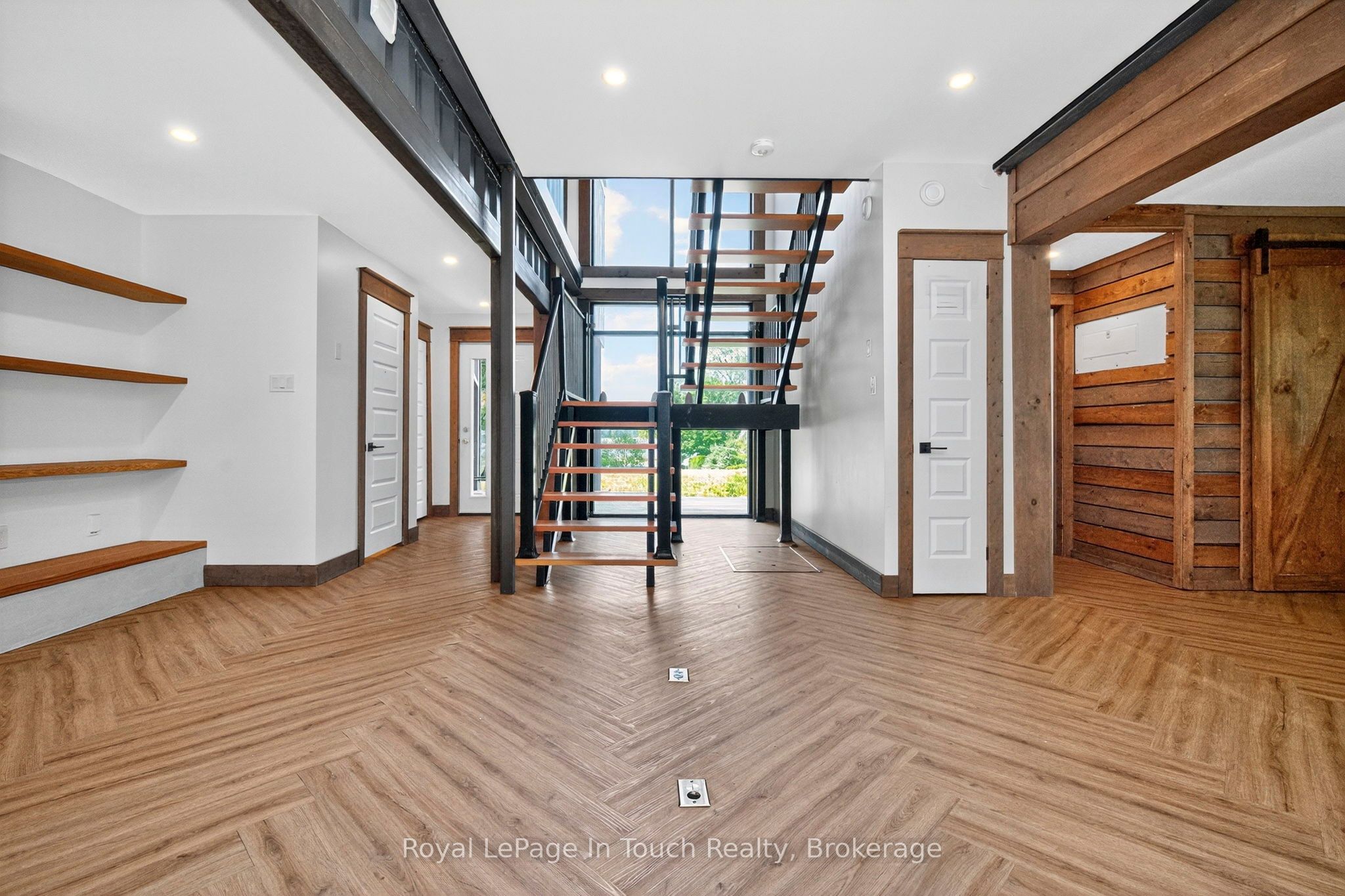 91 Andrew Drive Property Photo 40