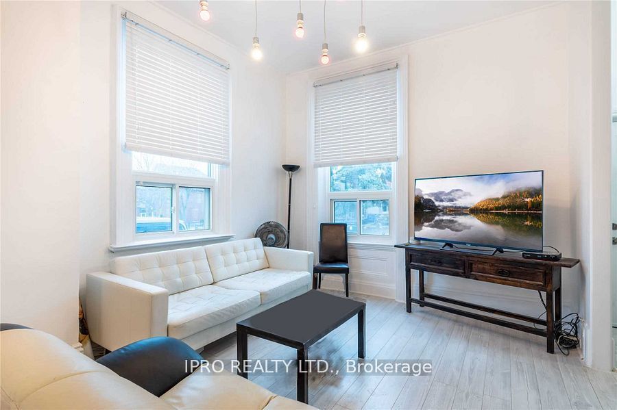 59 Mary St Property Photo