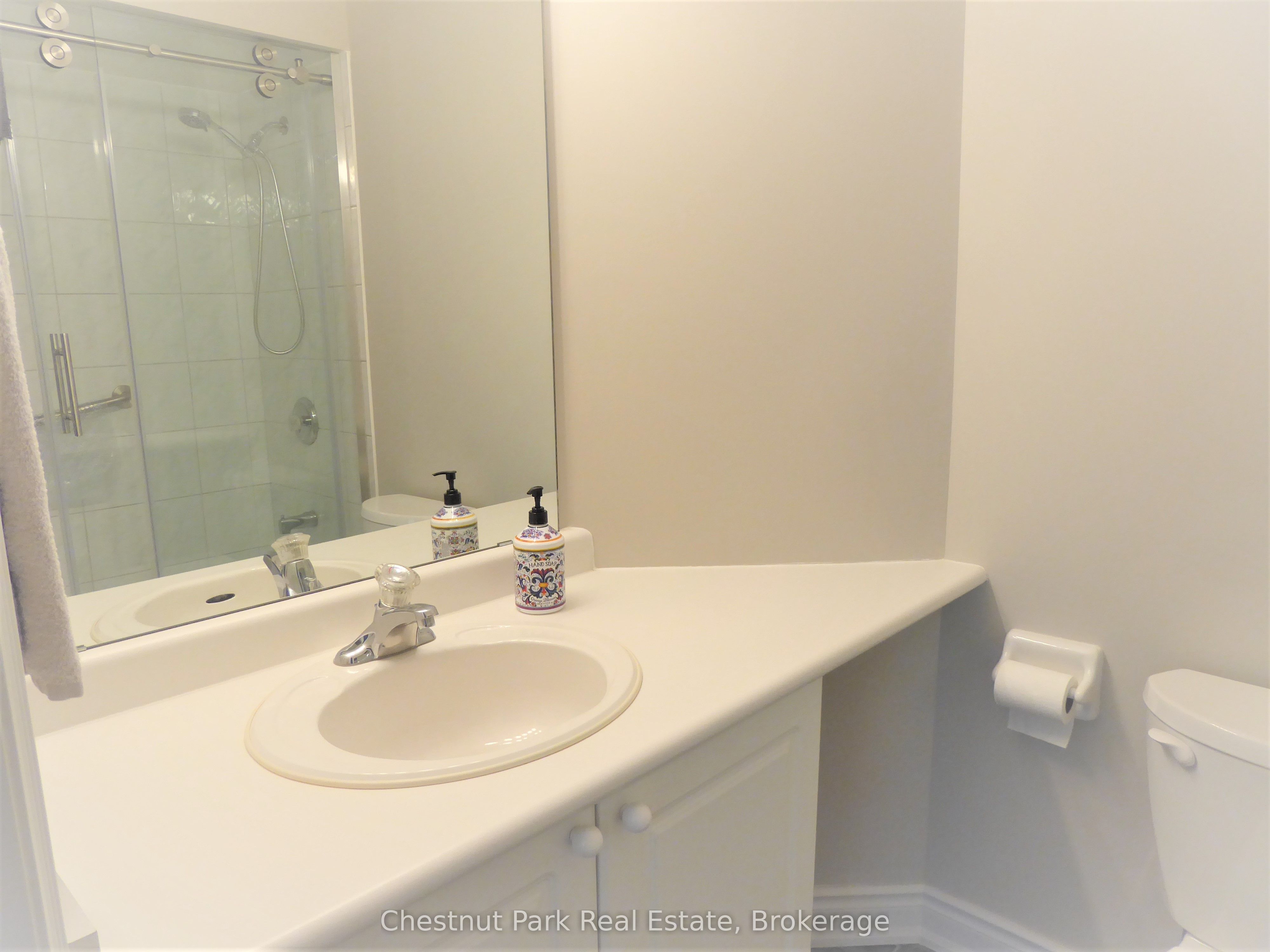 23 Green Briar Drive Property Photo 19