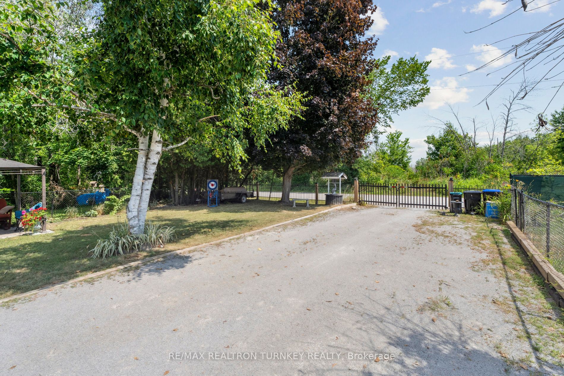 2727 Lone Birch Trail Property Photo 33