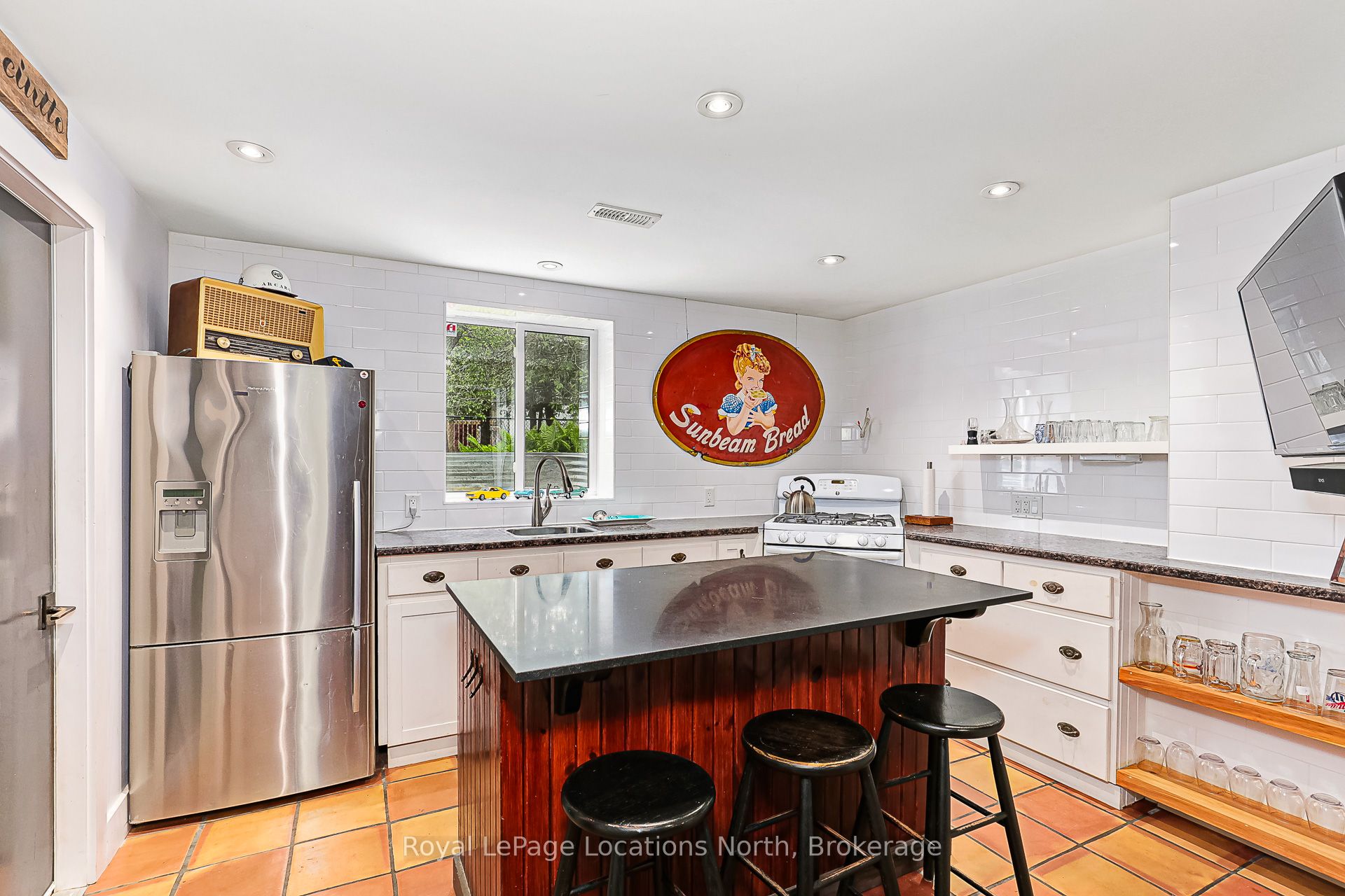 13 Parkland Drive Property Photo 42
