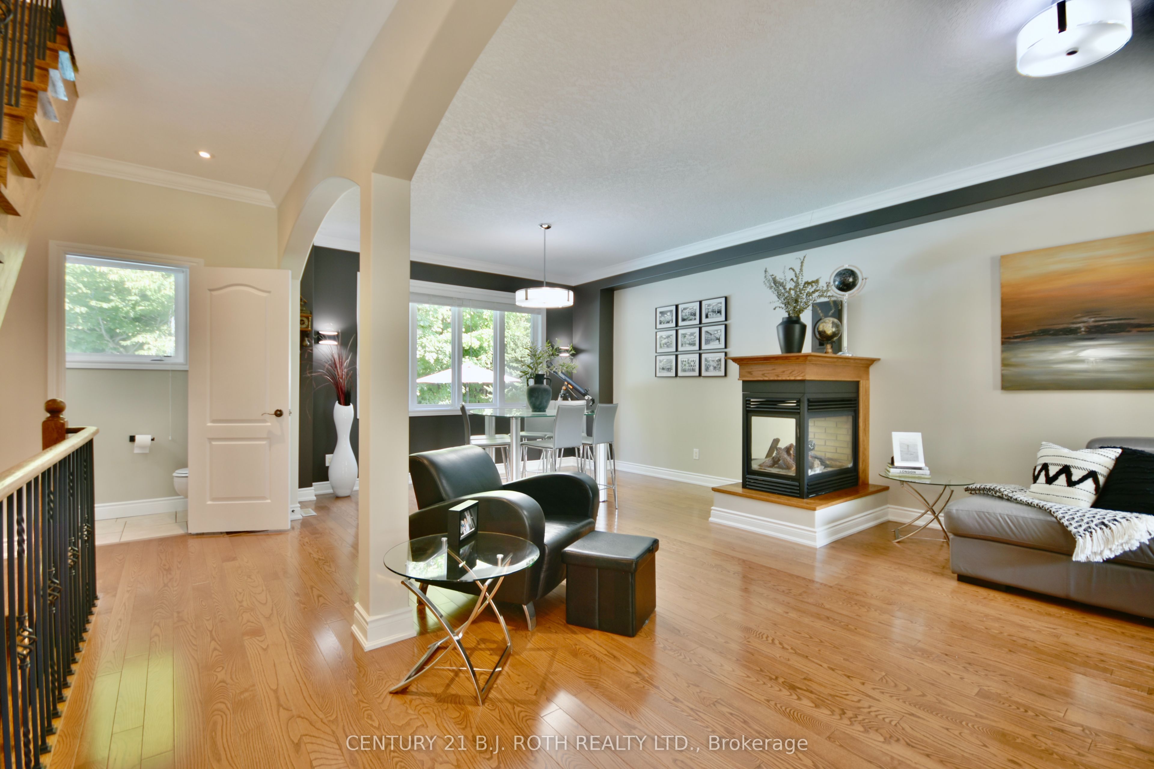 12 Lloyd Cook Drive E Property Photo 7