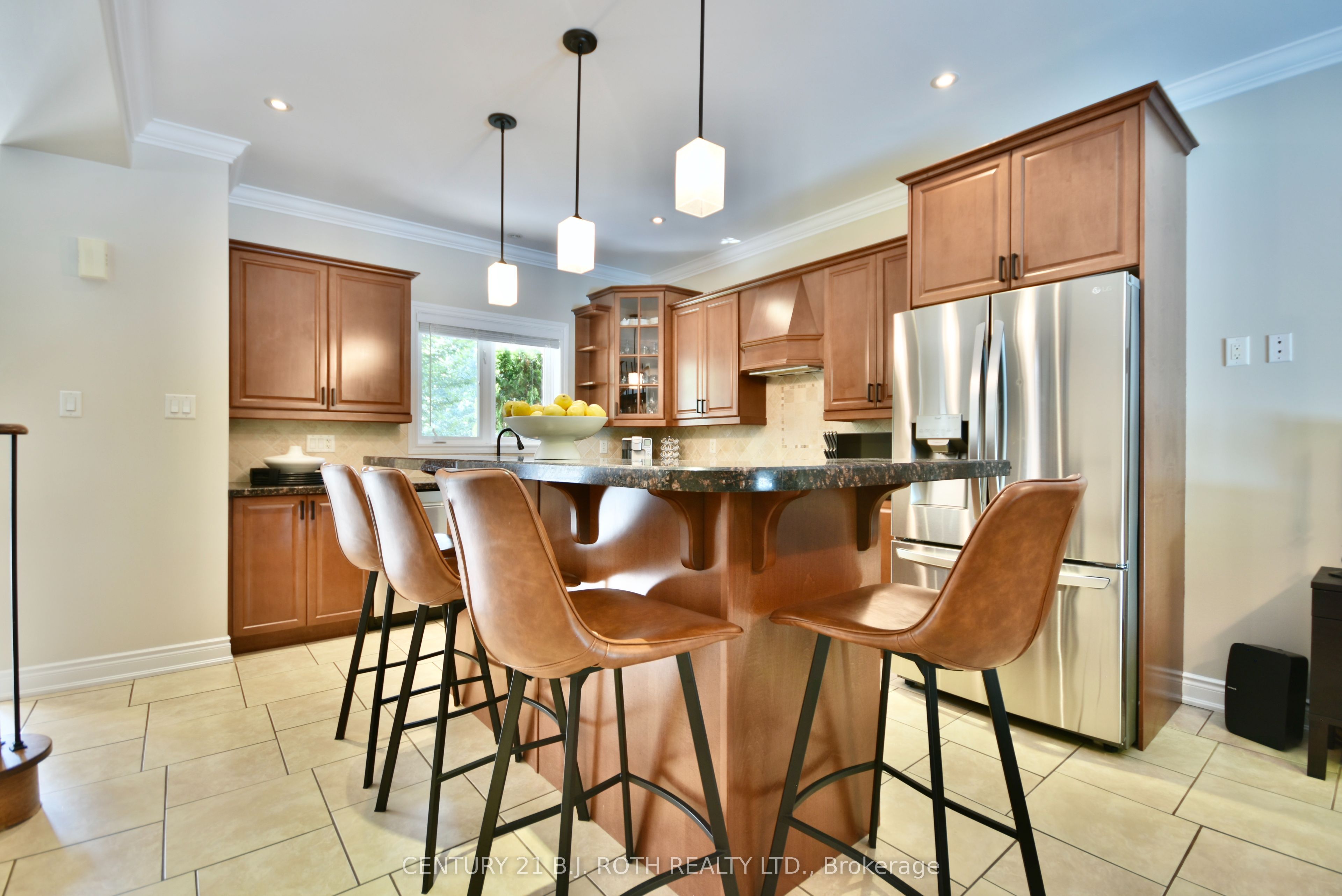 12 Lloyd Cook Drive E Property Photo 12