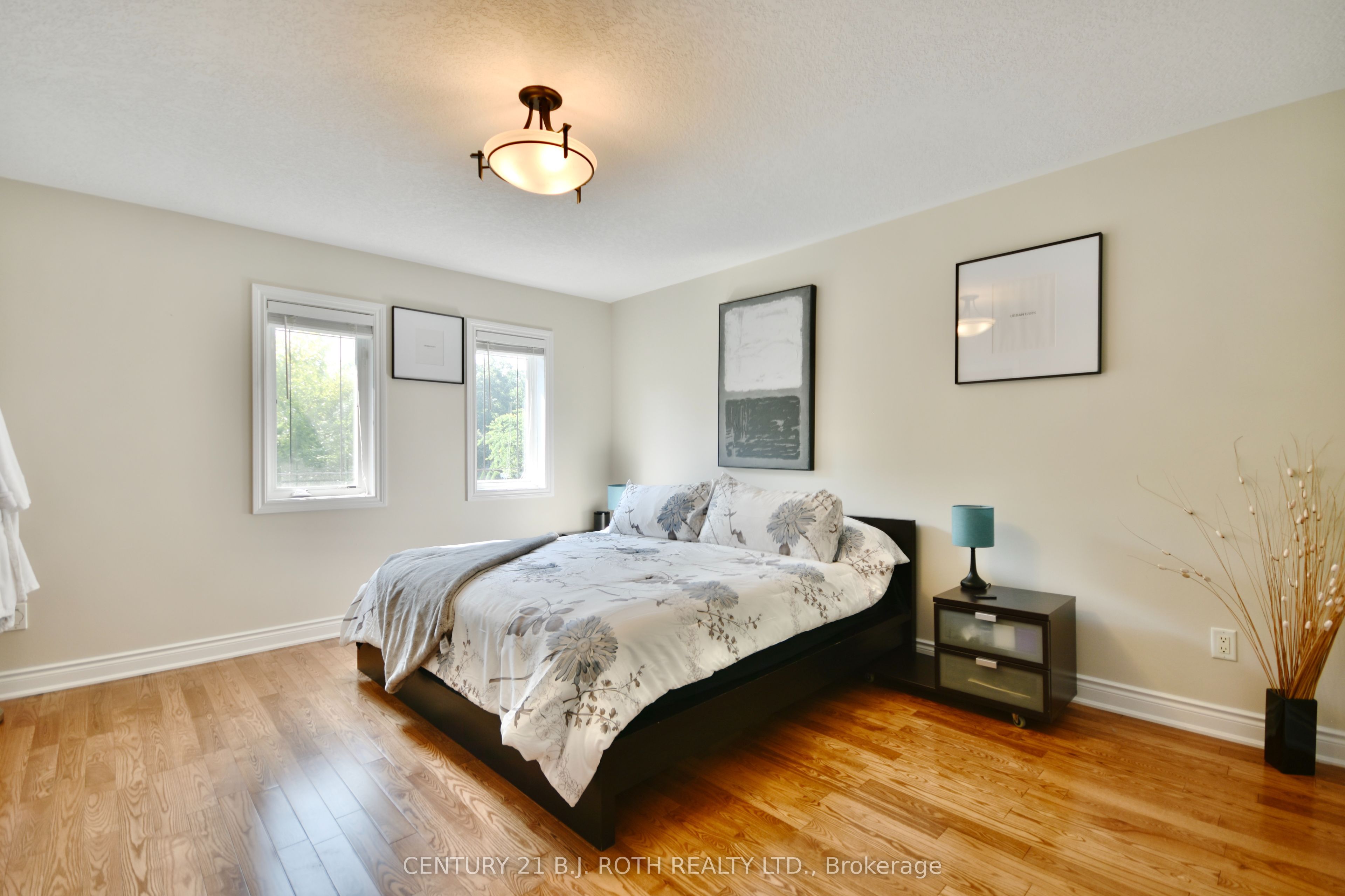 12 Lloyd Cook Drive E Property Photo 17