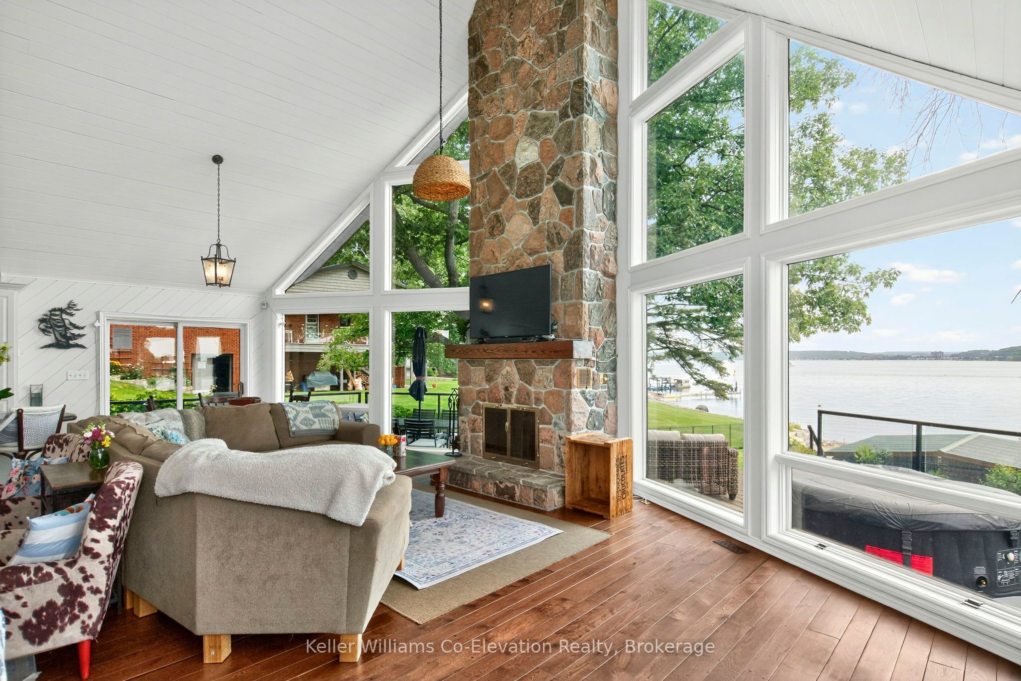 286 Puddicombe Road Property Photo 1