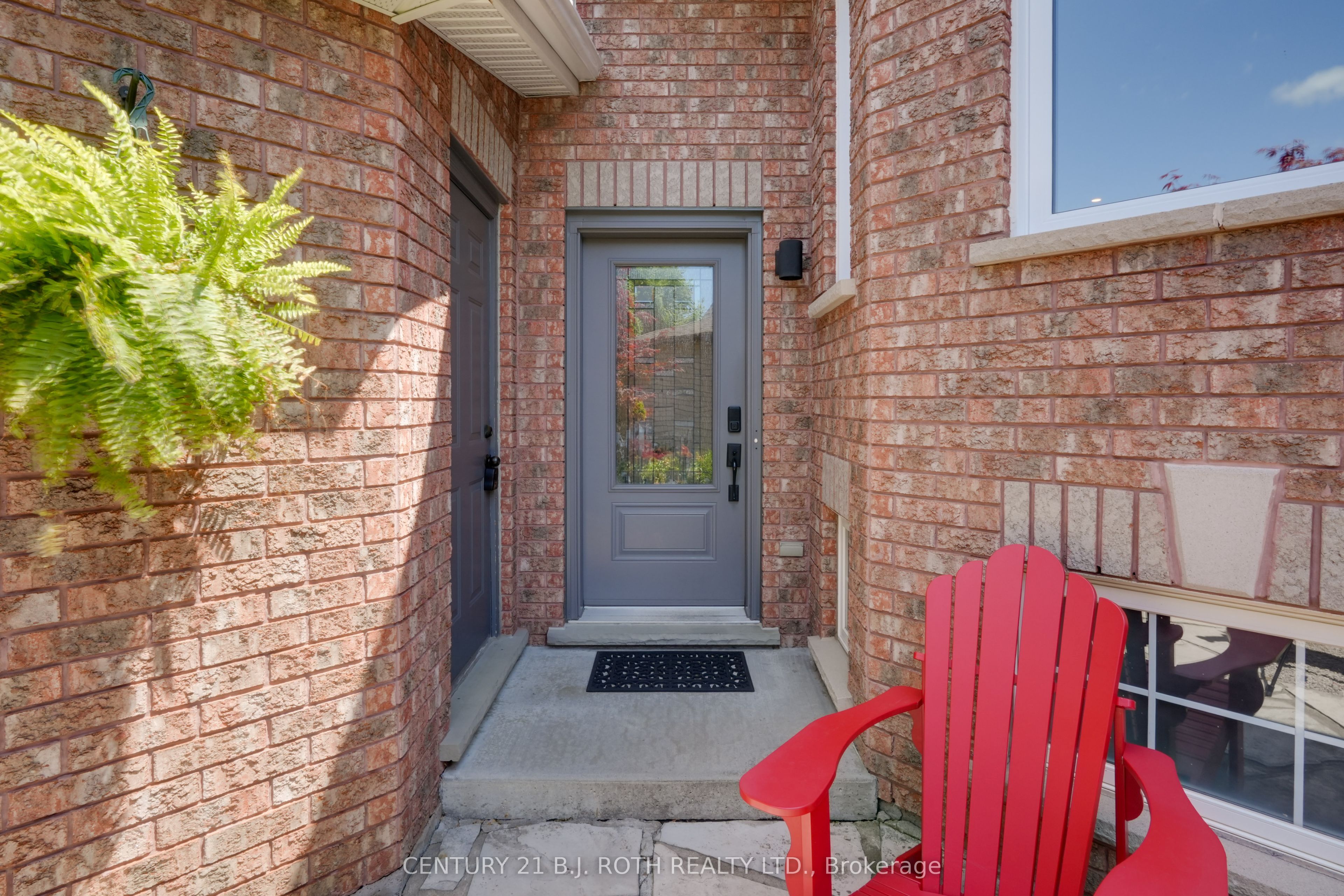 55 Holly Meadow Rd Property Photo 4