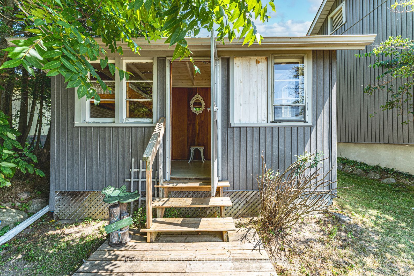 5580 Penetanguishene Road Property Photo 15