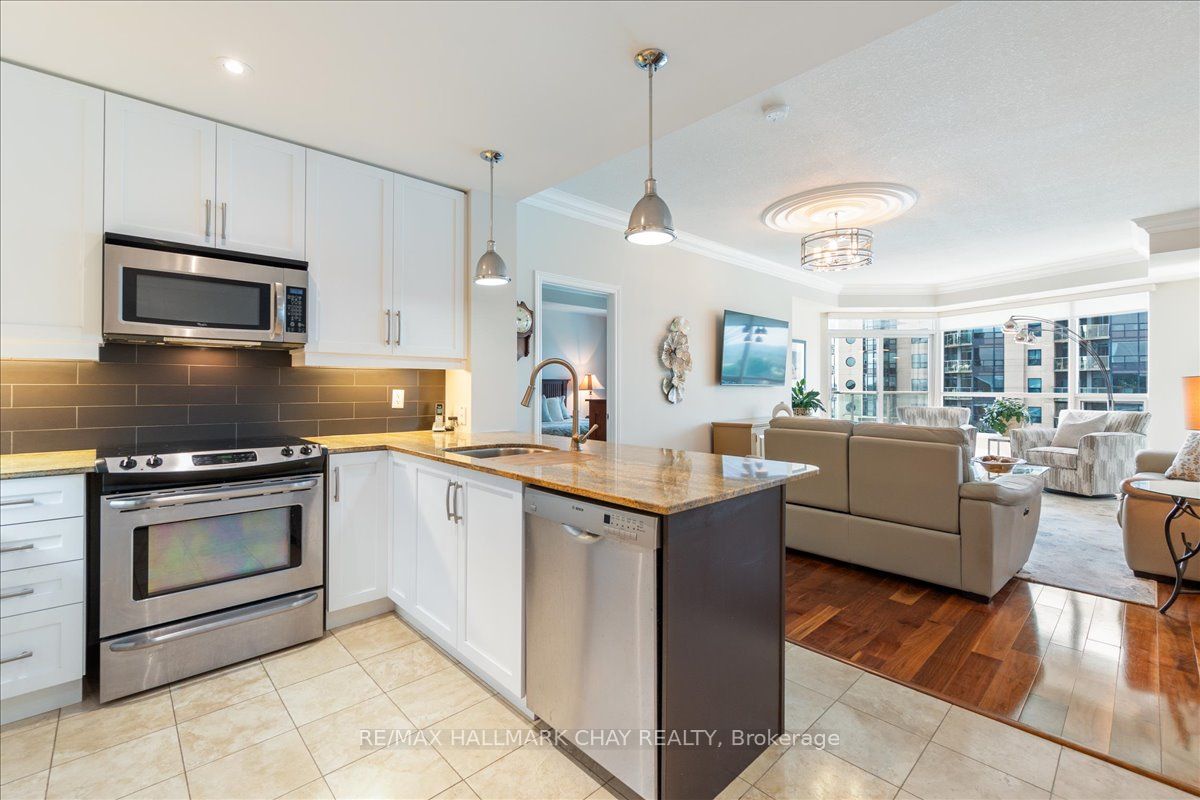 33 Ellen Street 1108 Property Photo 7