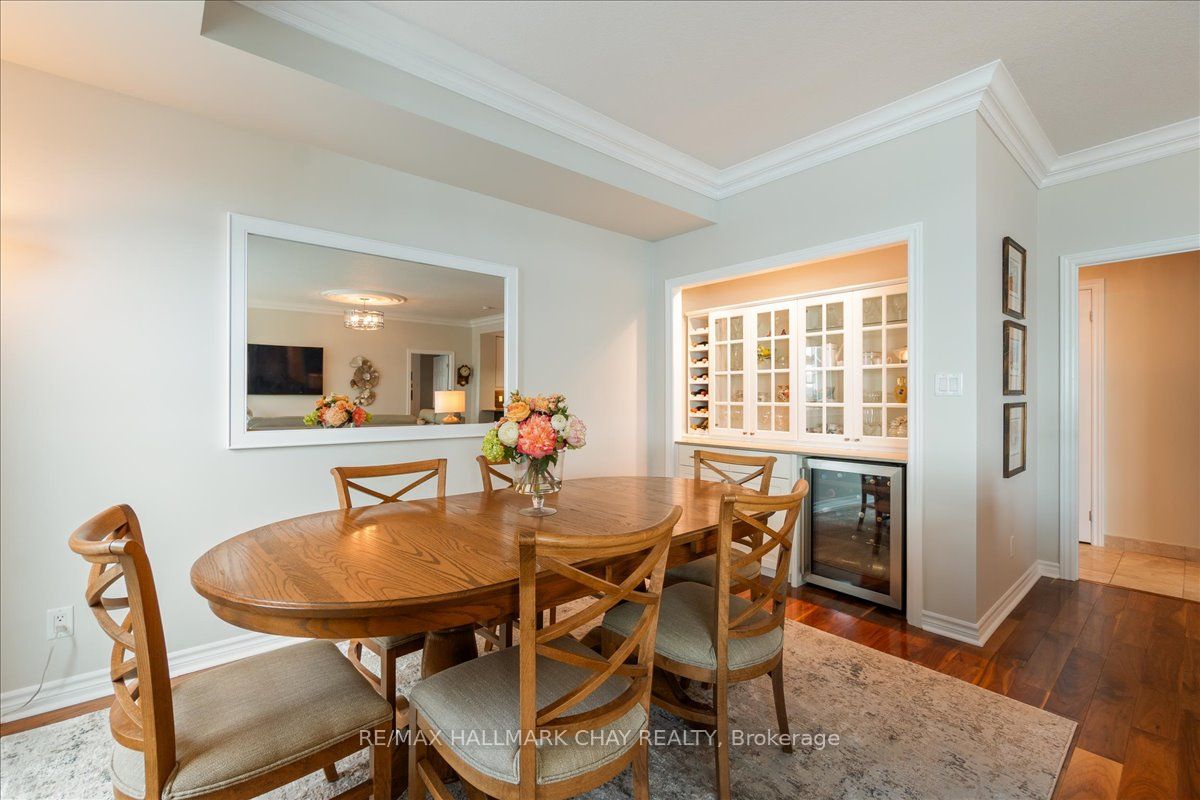 33 Ellen Street 1108 Property Photo 18