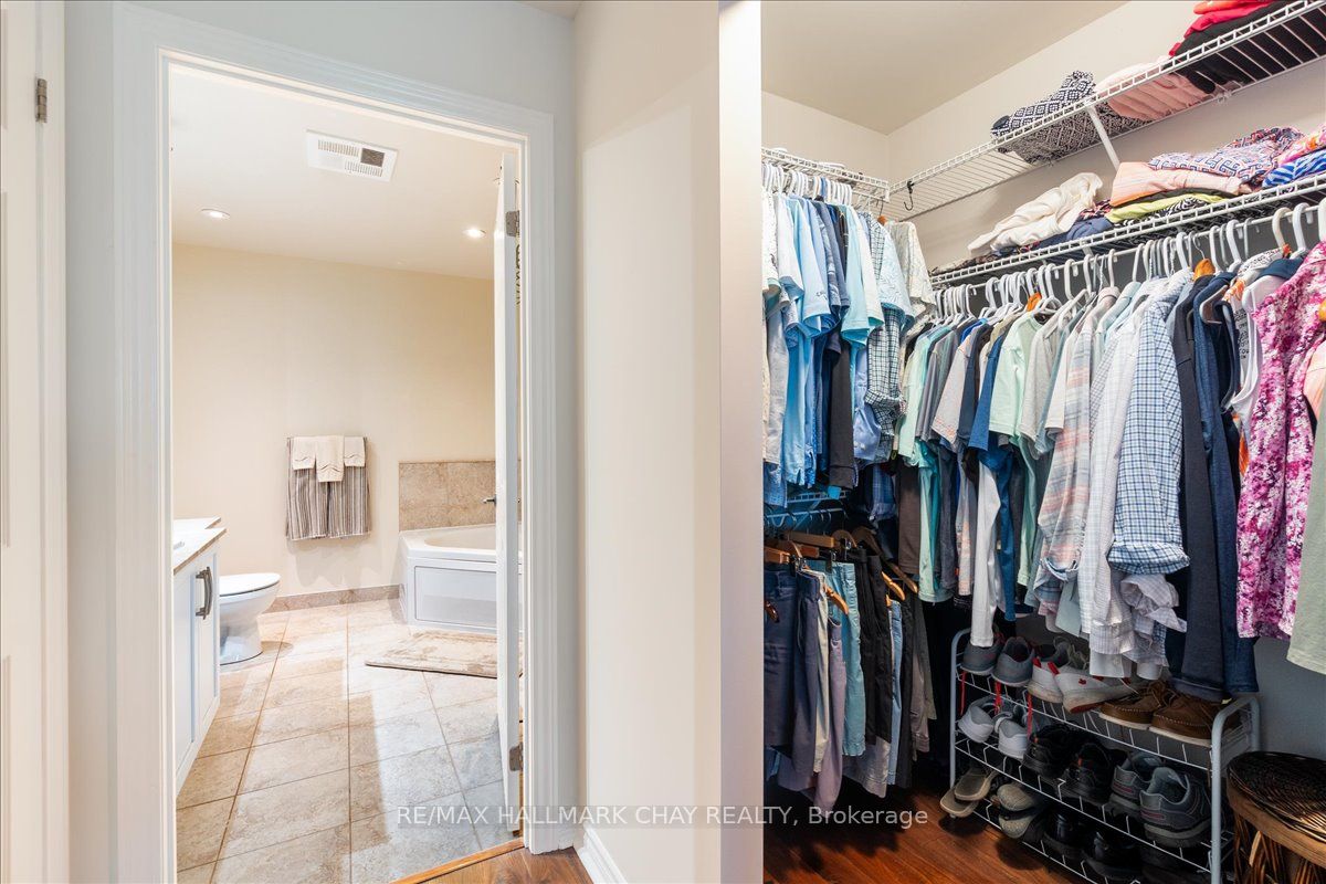 33 Ellen Street 1108 Property Photo 23