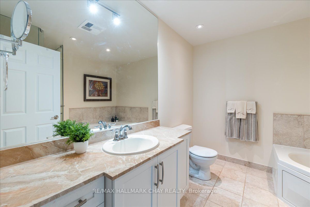 33 Ellen Street 1108 Property Photo 24