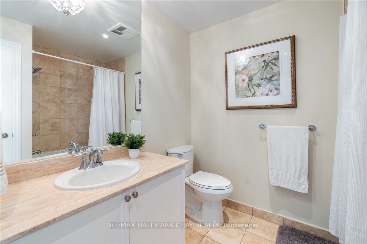 33 Ellen Street 1108 Property Photo 25