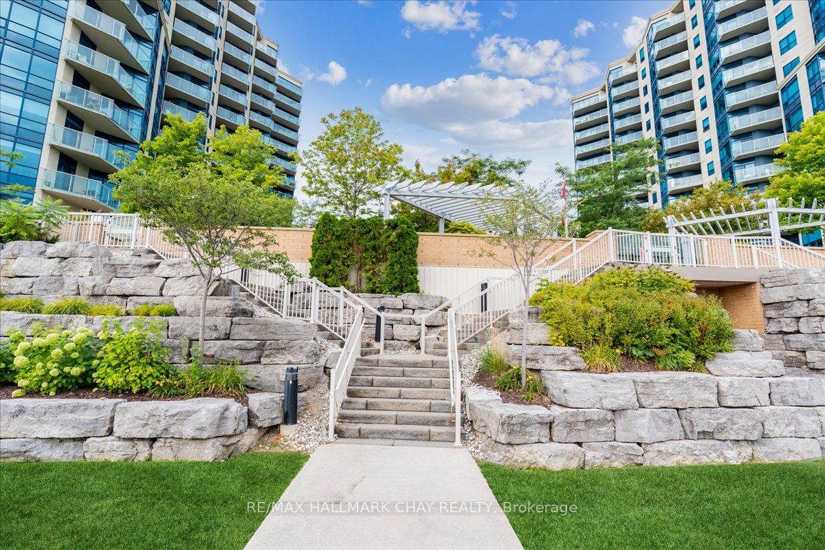 33 Ellen Street 1108 Property Photo 45