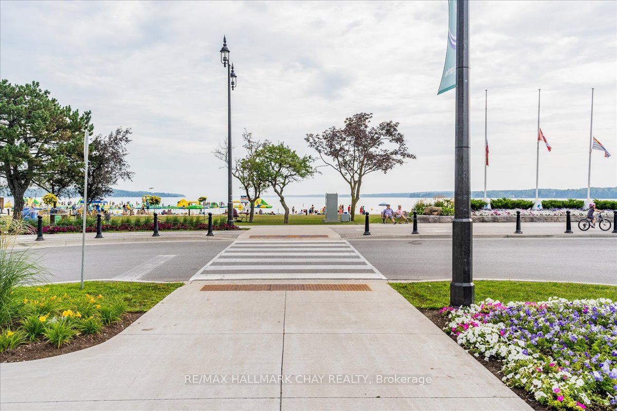 33 Ellen Street 1108 Property Photo 47