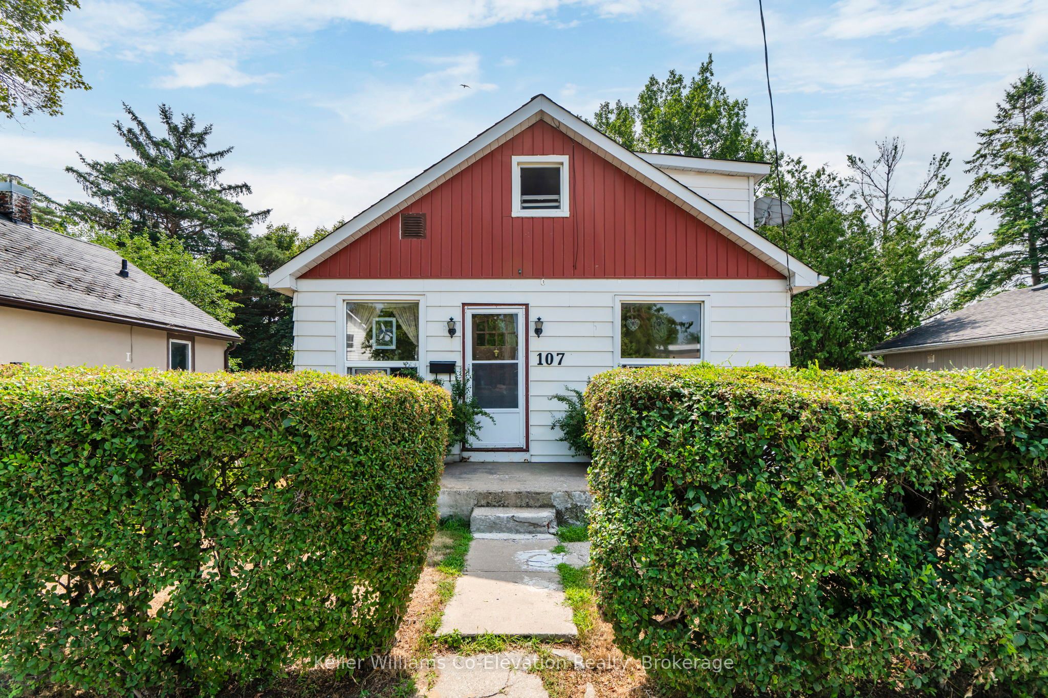 107 John St Property Photo 1