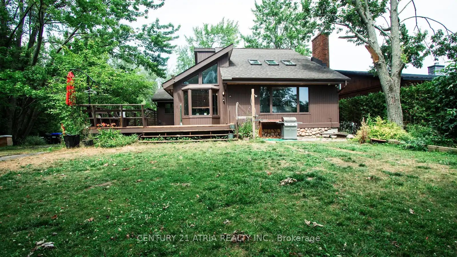 3458 Amilia Drive Property Photo 1