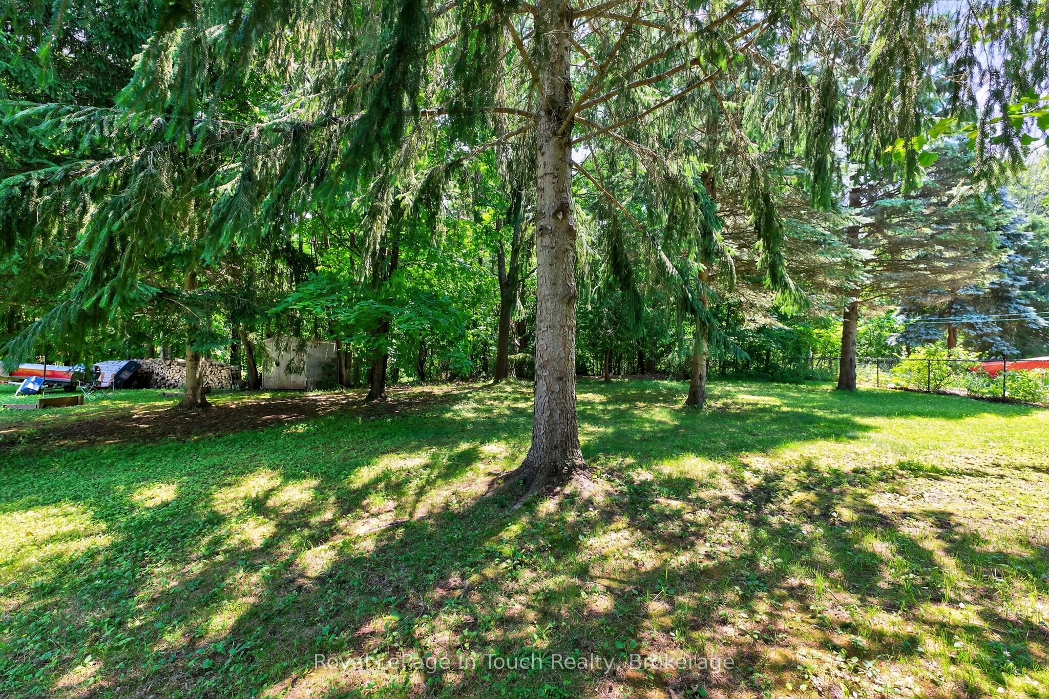 56 Robert Street E Property Photo 26