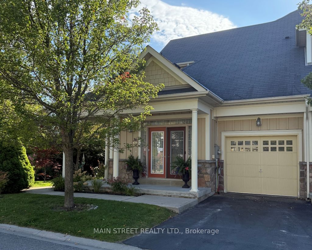 36 Savannah Crescent Property Photo 3